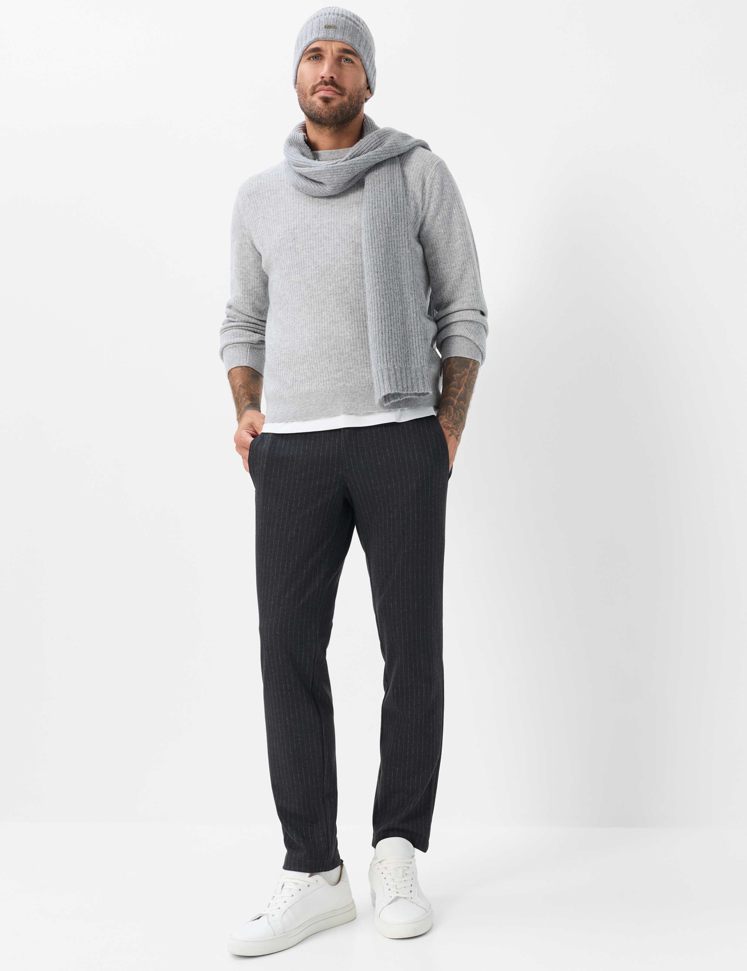 Men Style PHIL Dark Grey Tapered Fit Model Outfit