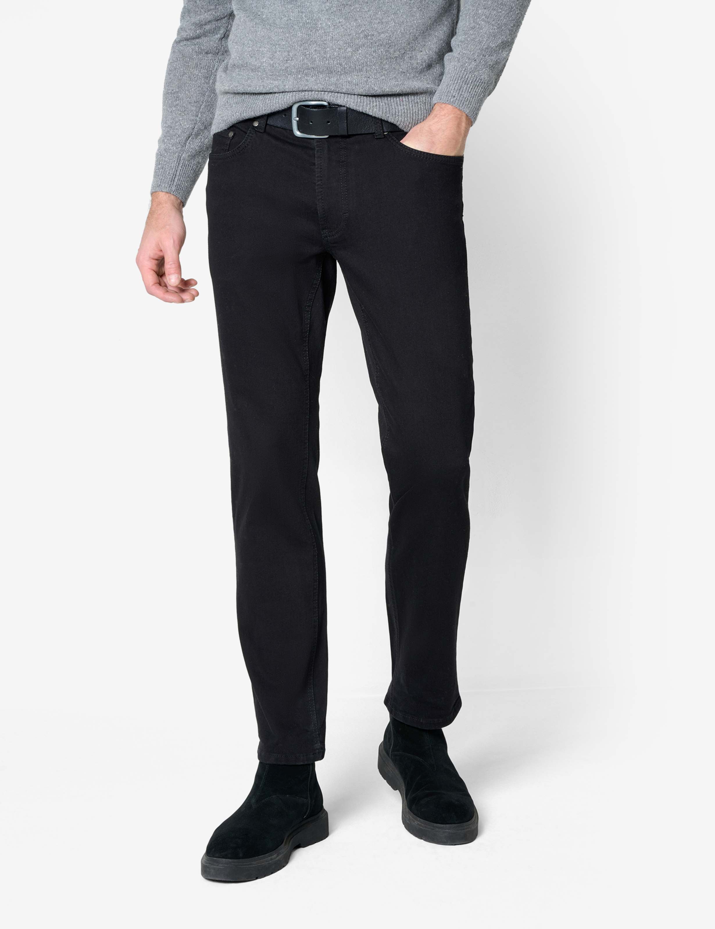 Schwarz, Herren, REGULAR, Style CARLOS, MODEL_FRONT_ISHOP