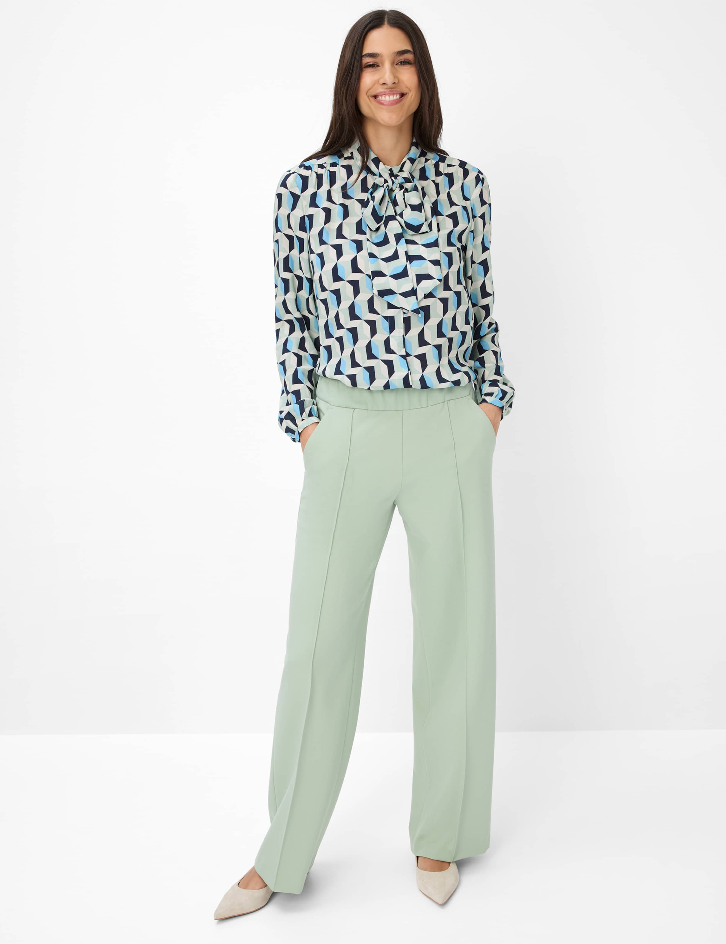 Dame Style MAINE Lysgrøn Wide Leg Model Outfit