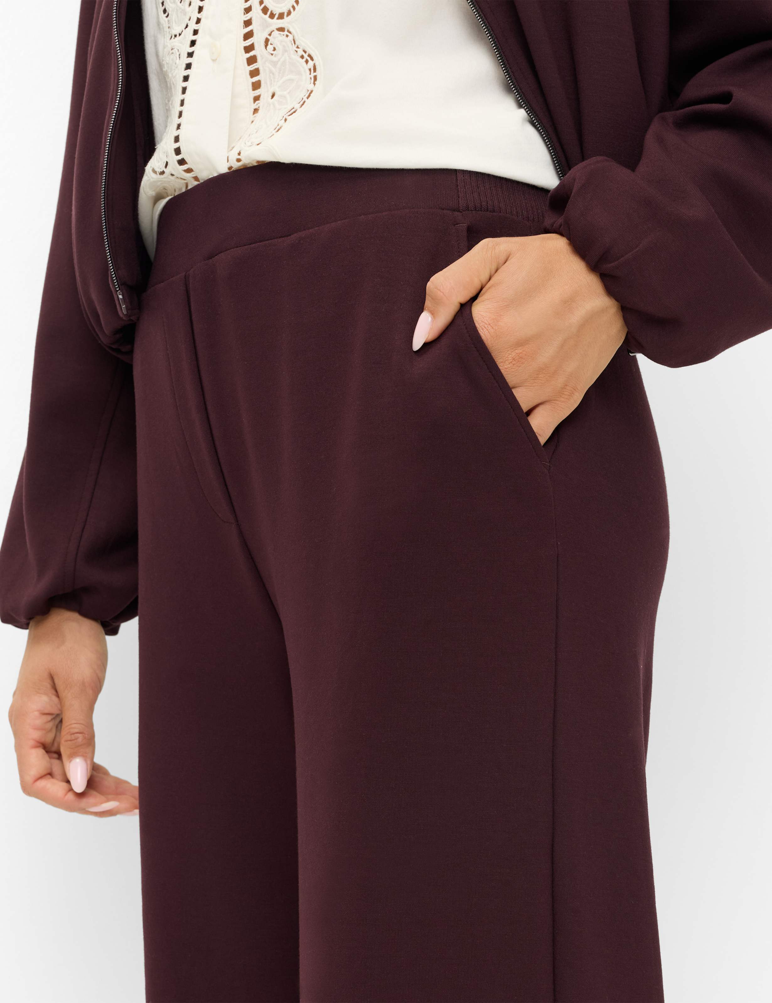 Damen Style MAINE Dunkles Lila Wide Leg Detail 2