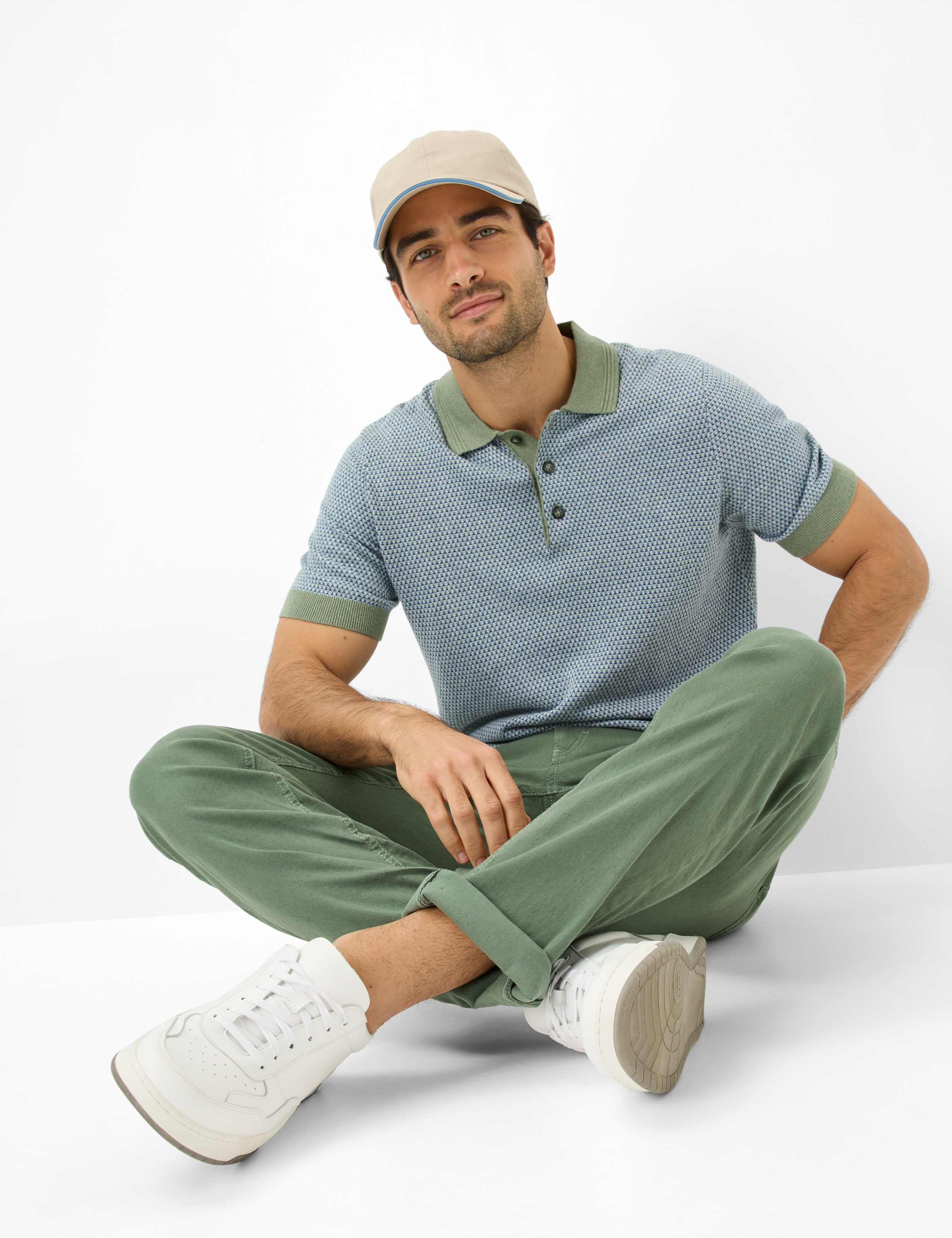 Herren Style COOPER Grün Regular Fit Detail 1