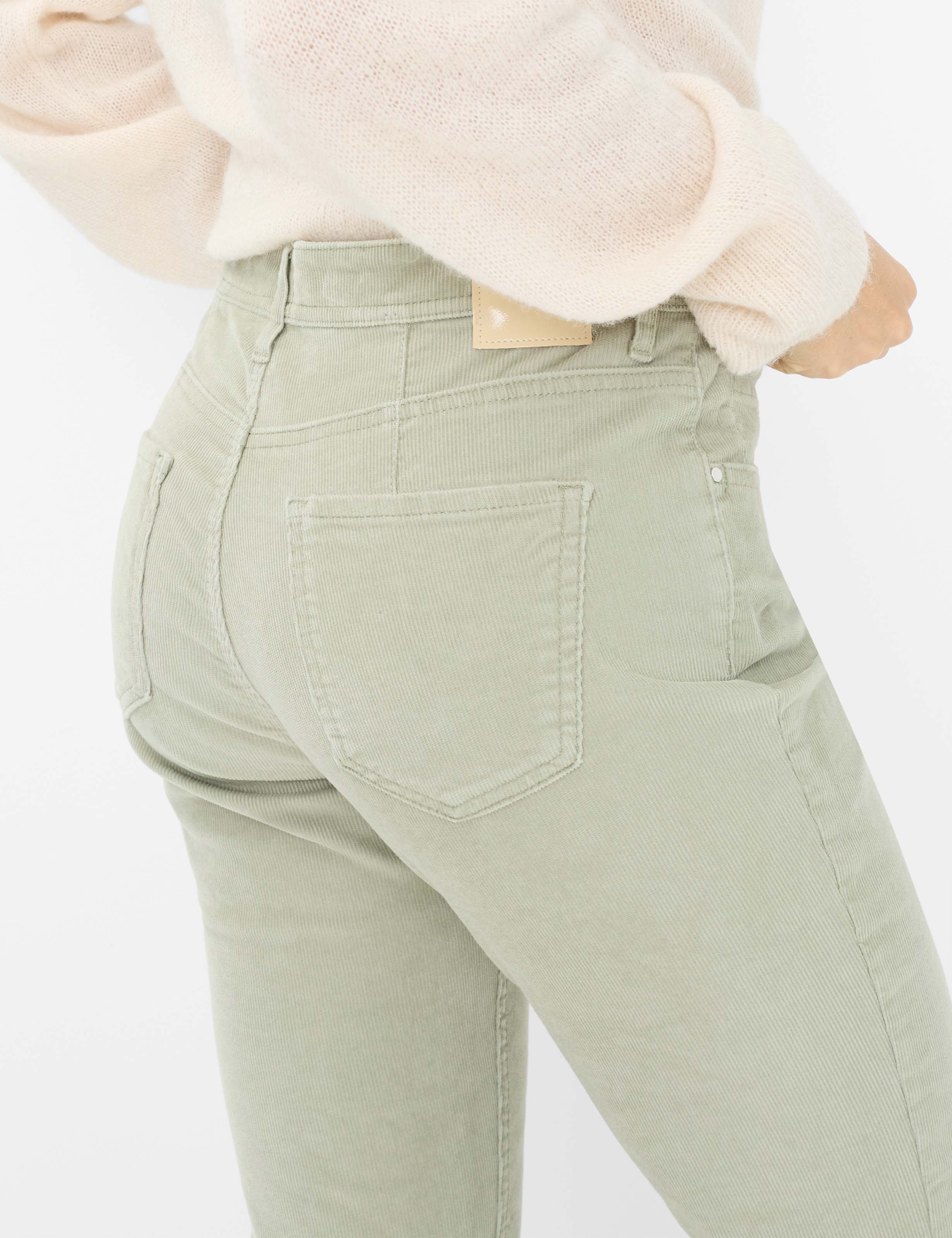 Dames Style CAROLA Lichtgroen Feminine Fit Detail 2