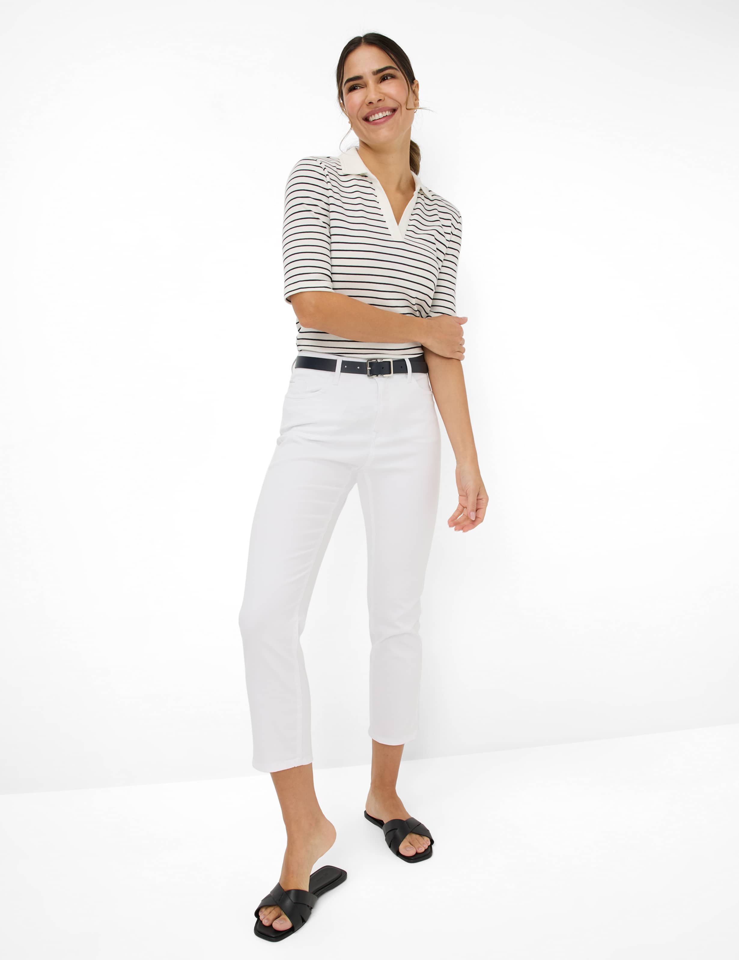 Women Style MARY S Denim White Regular Fit Model Outfit