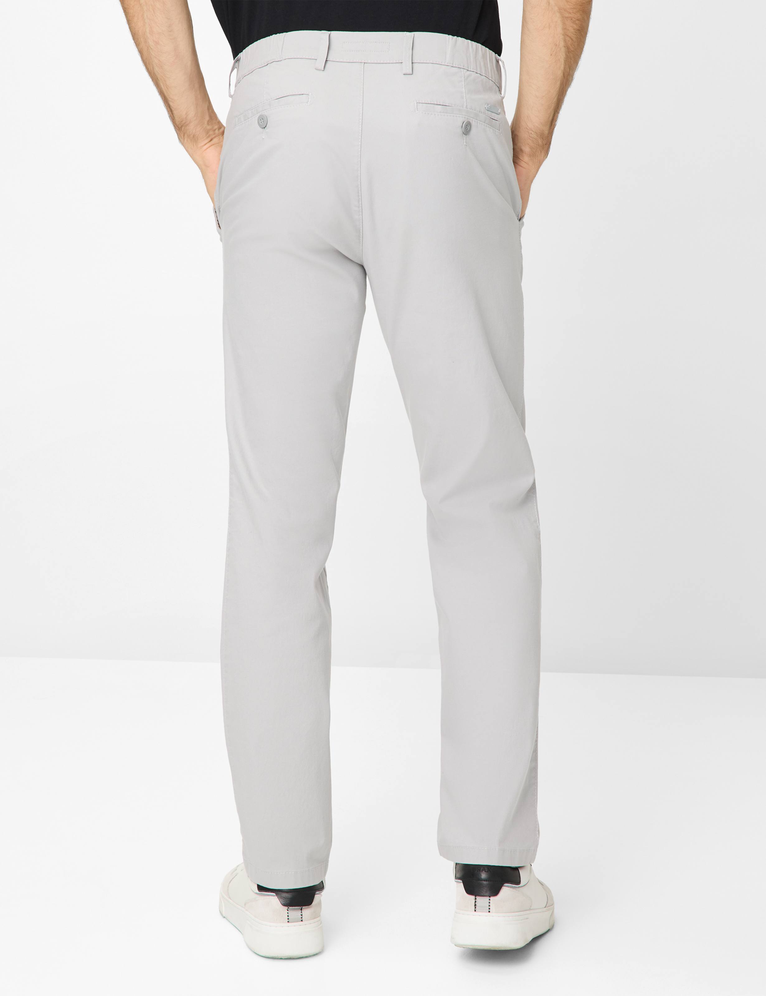 Herren Style THILO Hellgrau Regular Fit Model Rueck