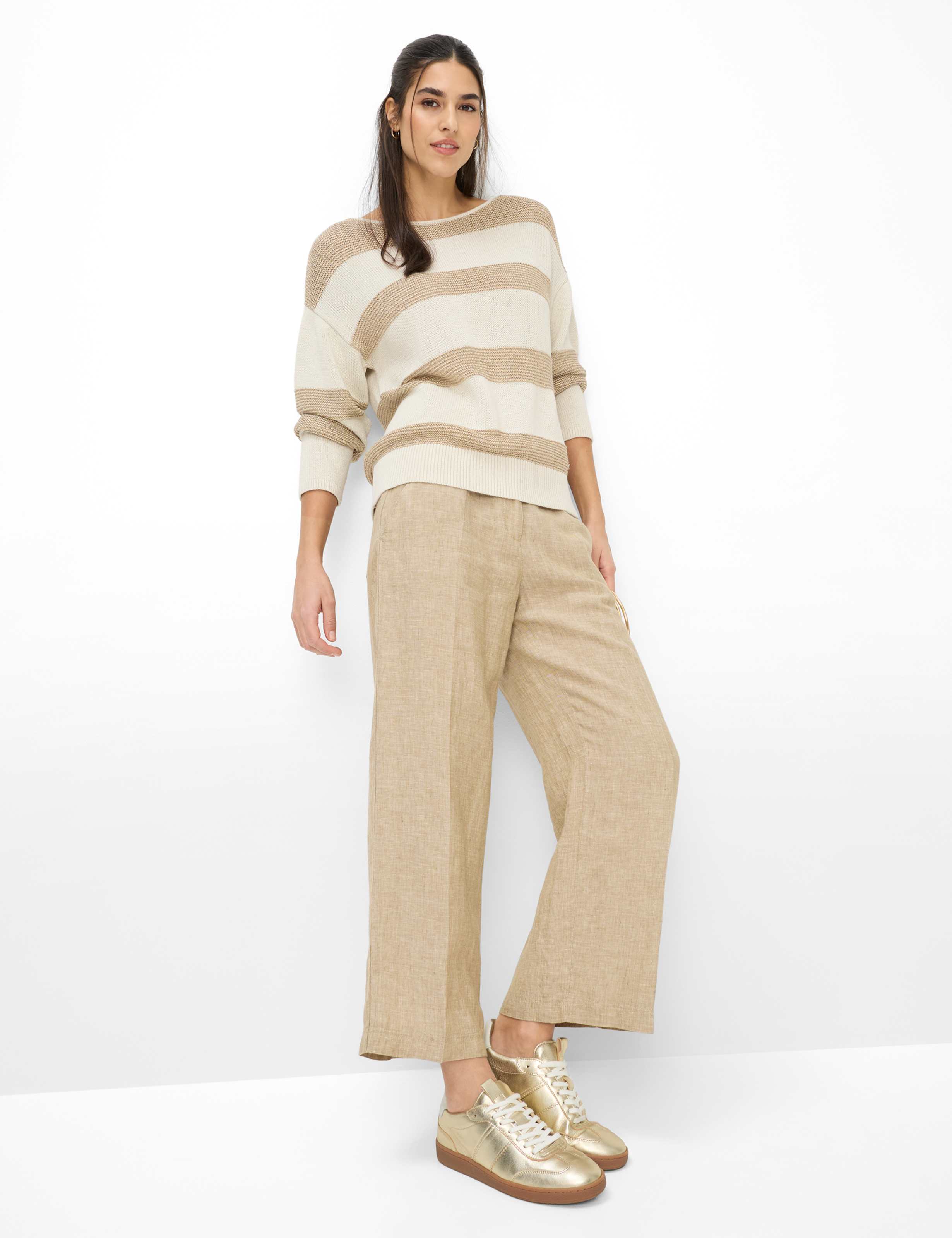 Femme Style LESLEY Beige Clair  Tenue du mannequin