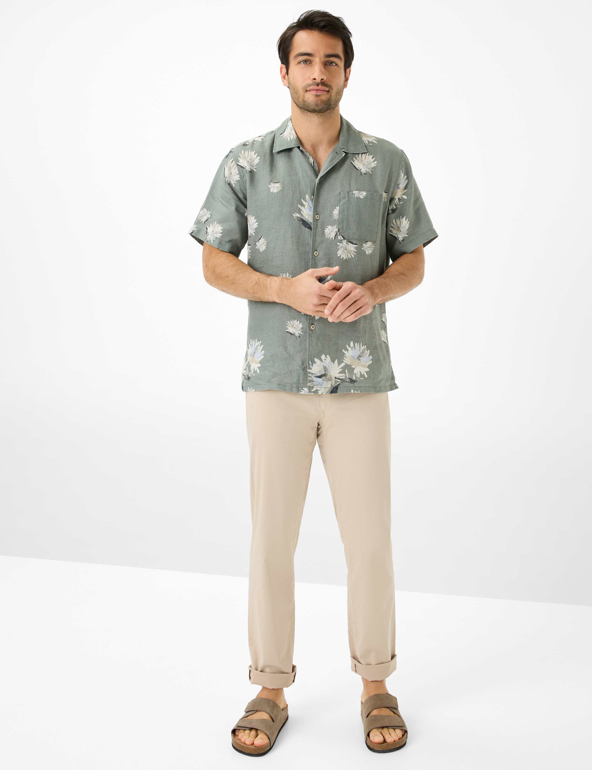 Heren Style CADIZ Beige Straight Fit Model outfit