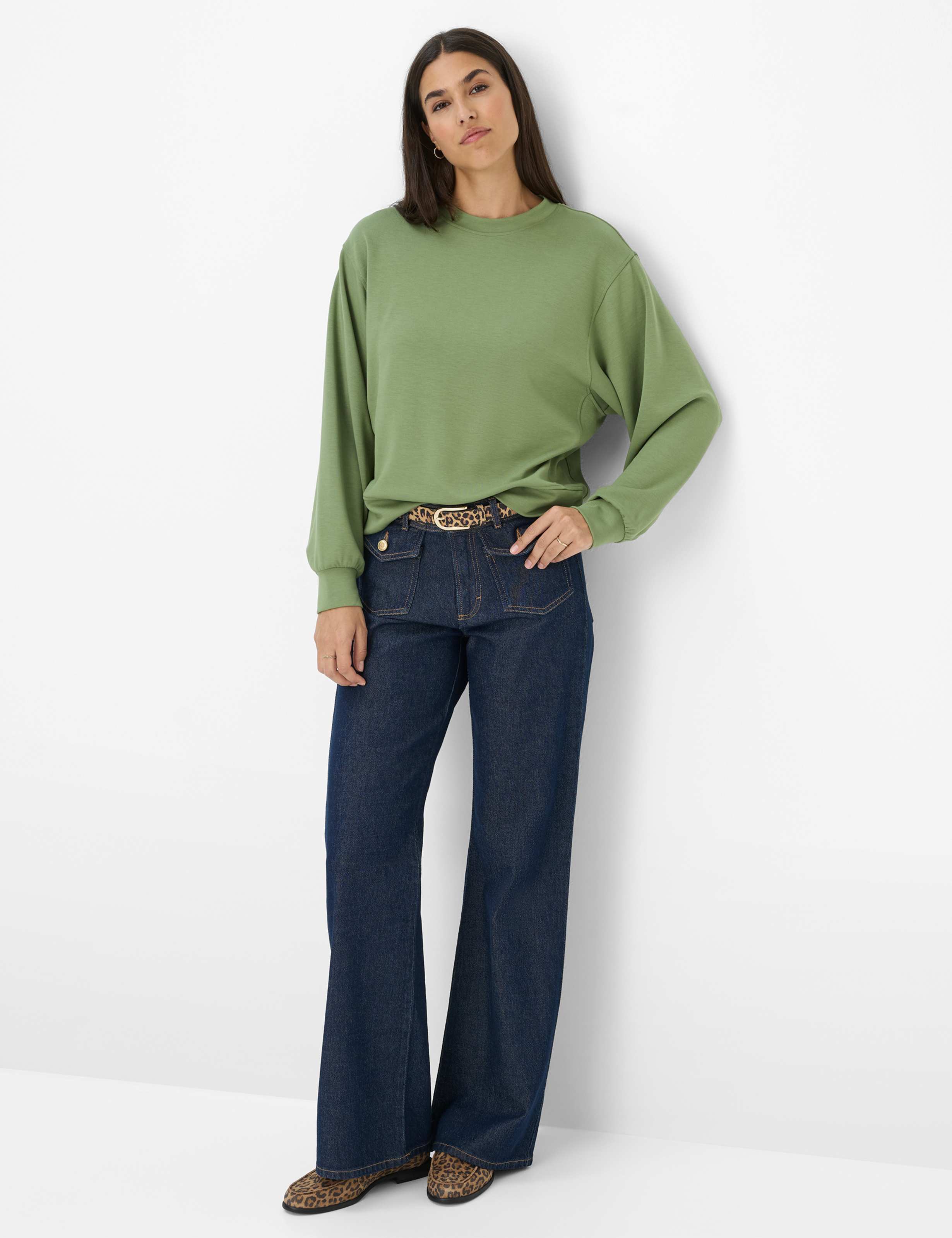 Damen Style BECA L Hellgrün  Model Outfit