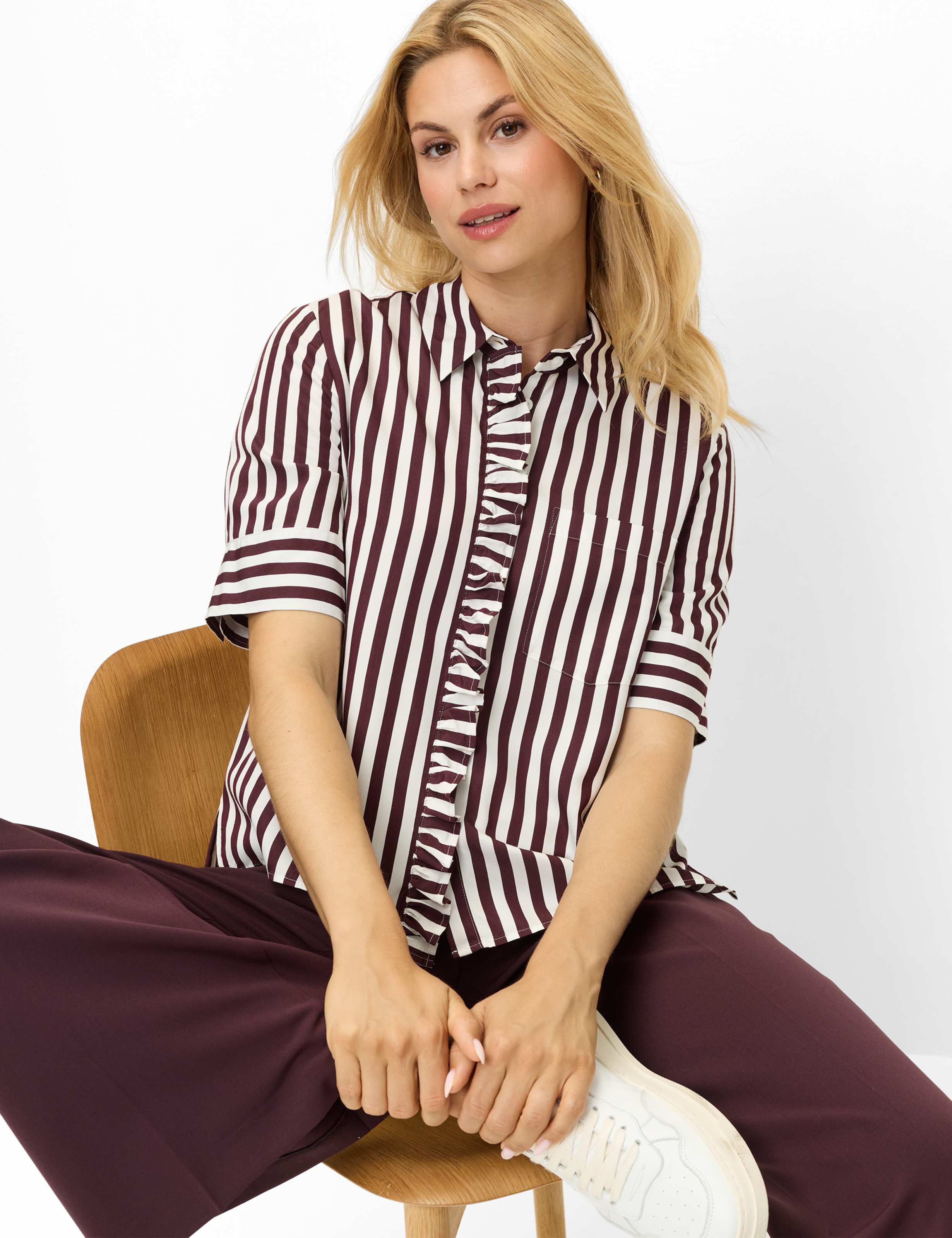 Femme Style VICA FRIL Violette Foncé  Détail 1