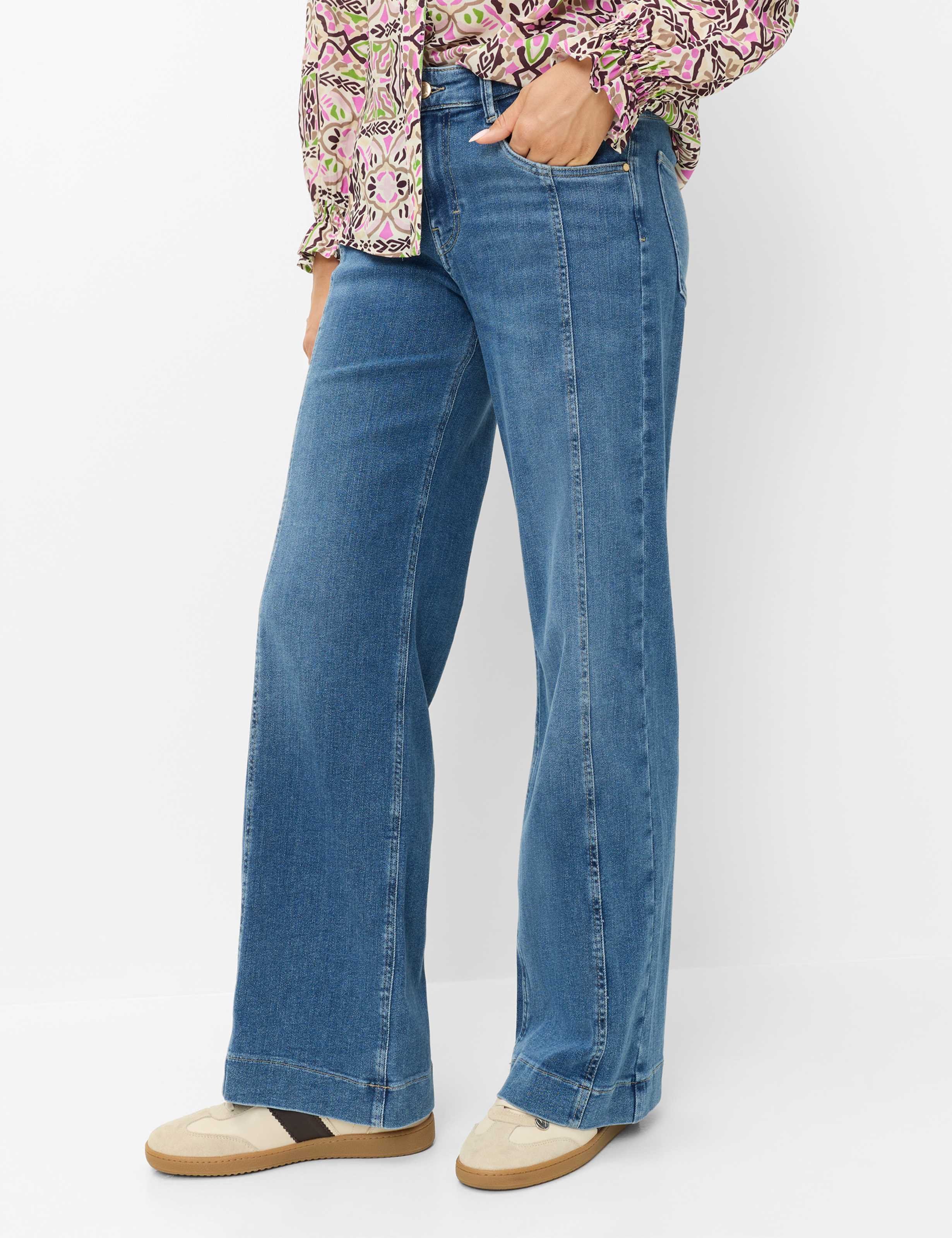 Blautöne, Damen, Style MAINE, MODEL_FRONT_ISHOP