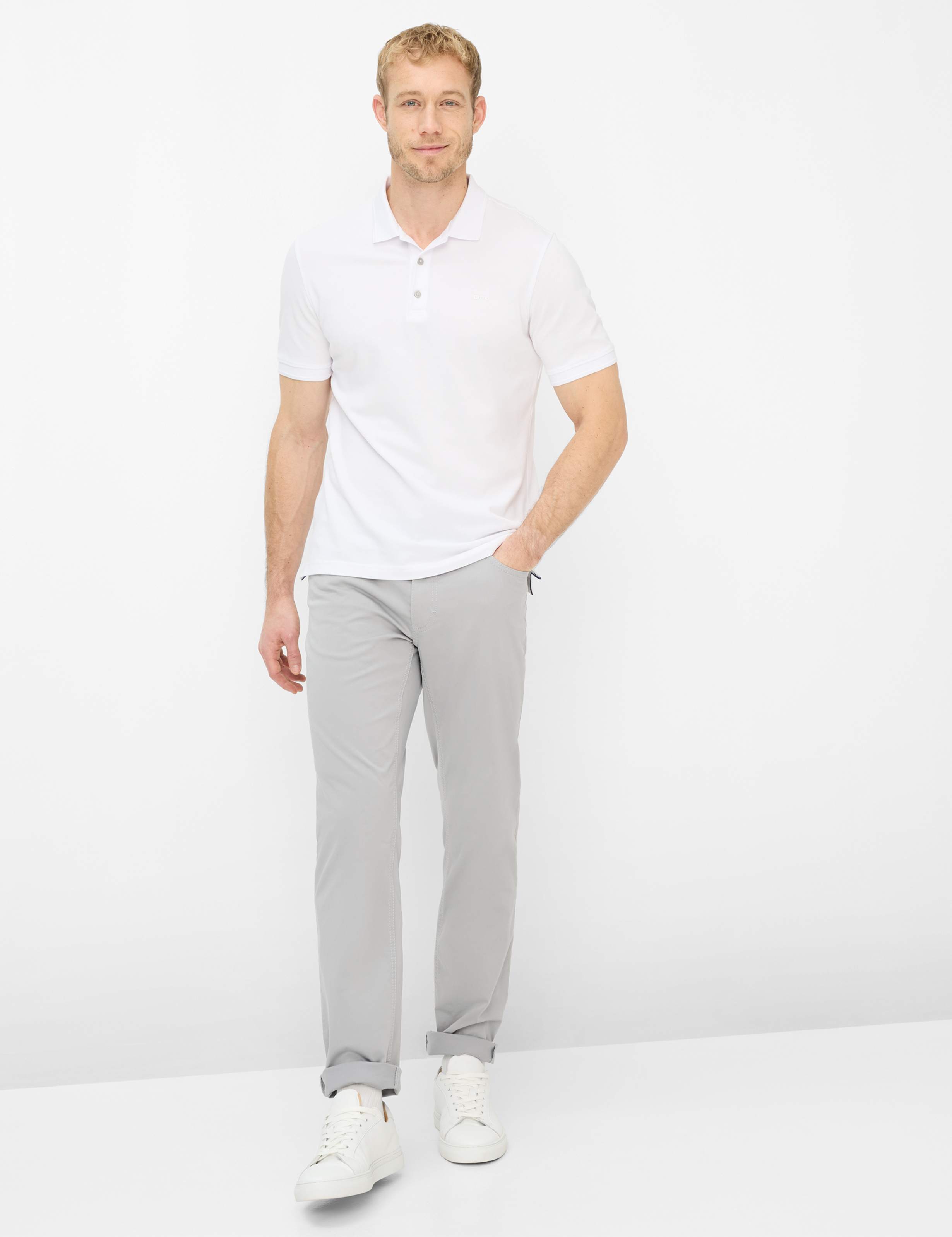 Homme Style COOPER Gris Moyen Regular Fit Tenue du mannequin