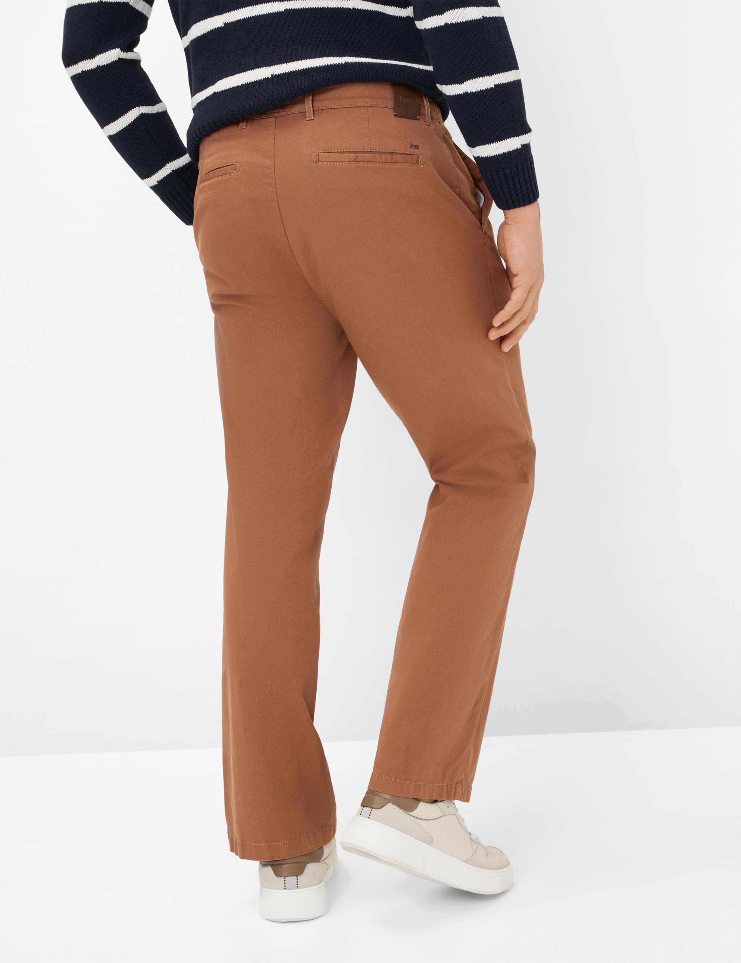Homme Style PEPE Marron Wide Leg Dos mannequin
