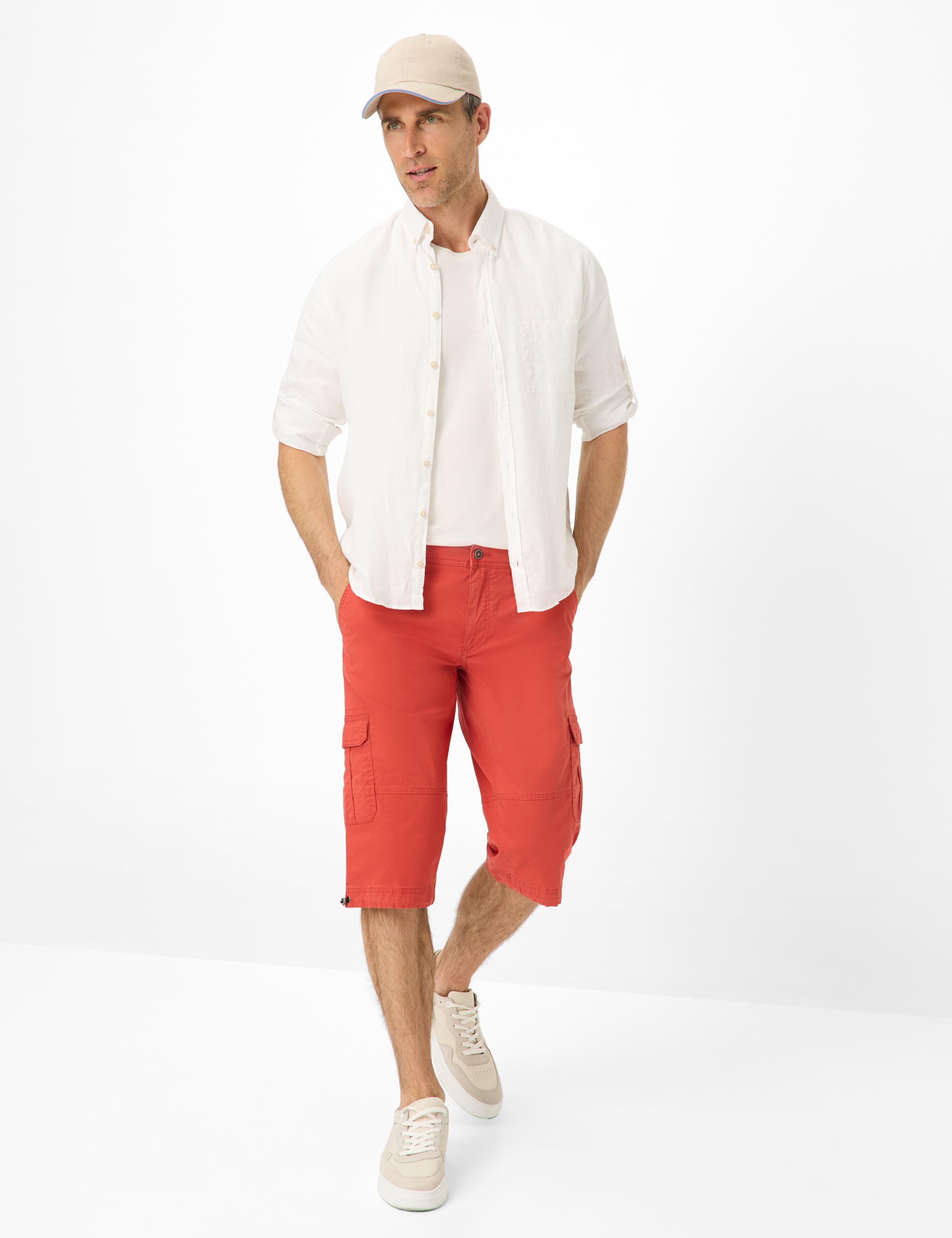 Herren Style BILL Rot Regular Fit Model Outfit