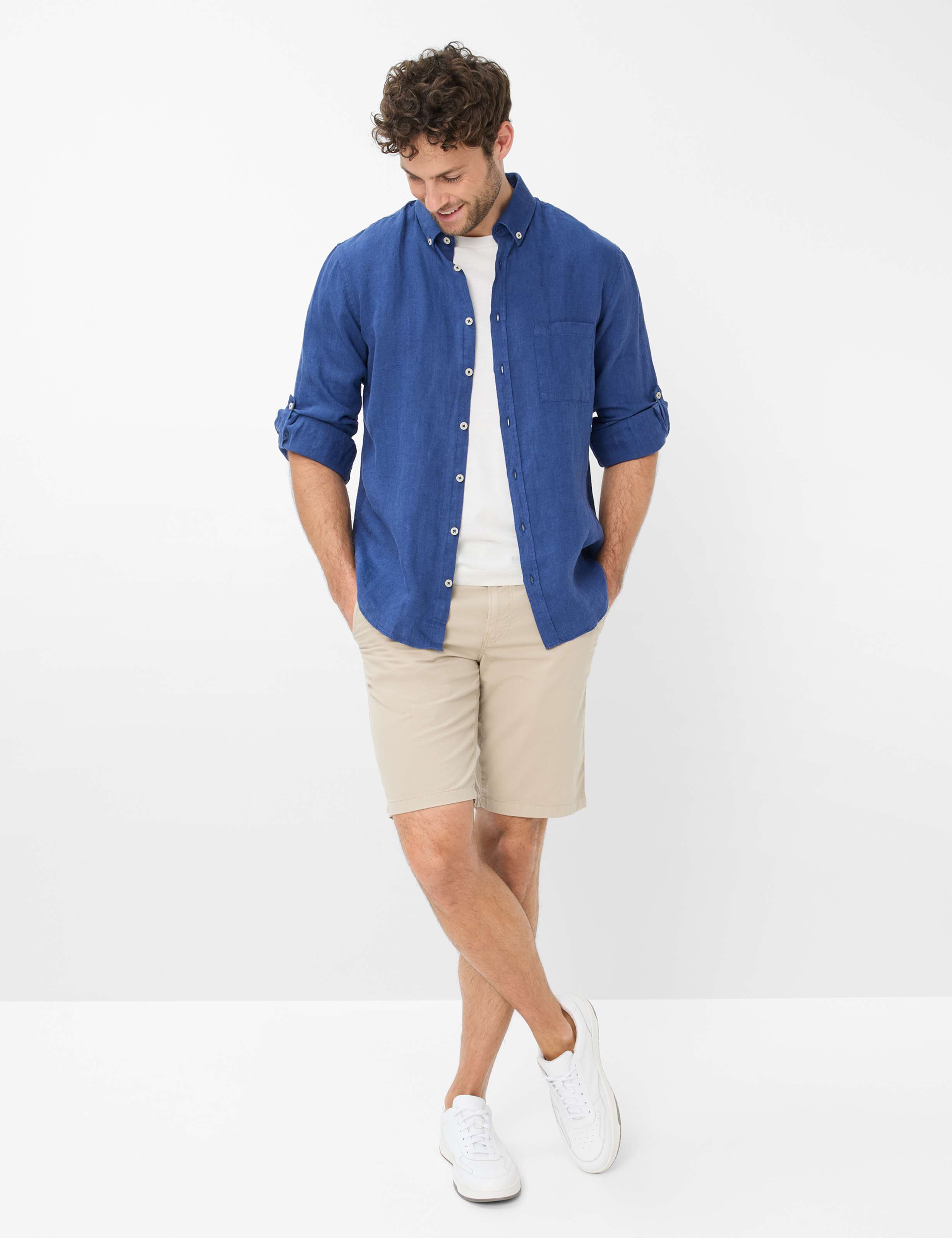 Homme Style DIRK Bleu Foncé  Tenue du mannequin