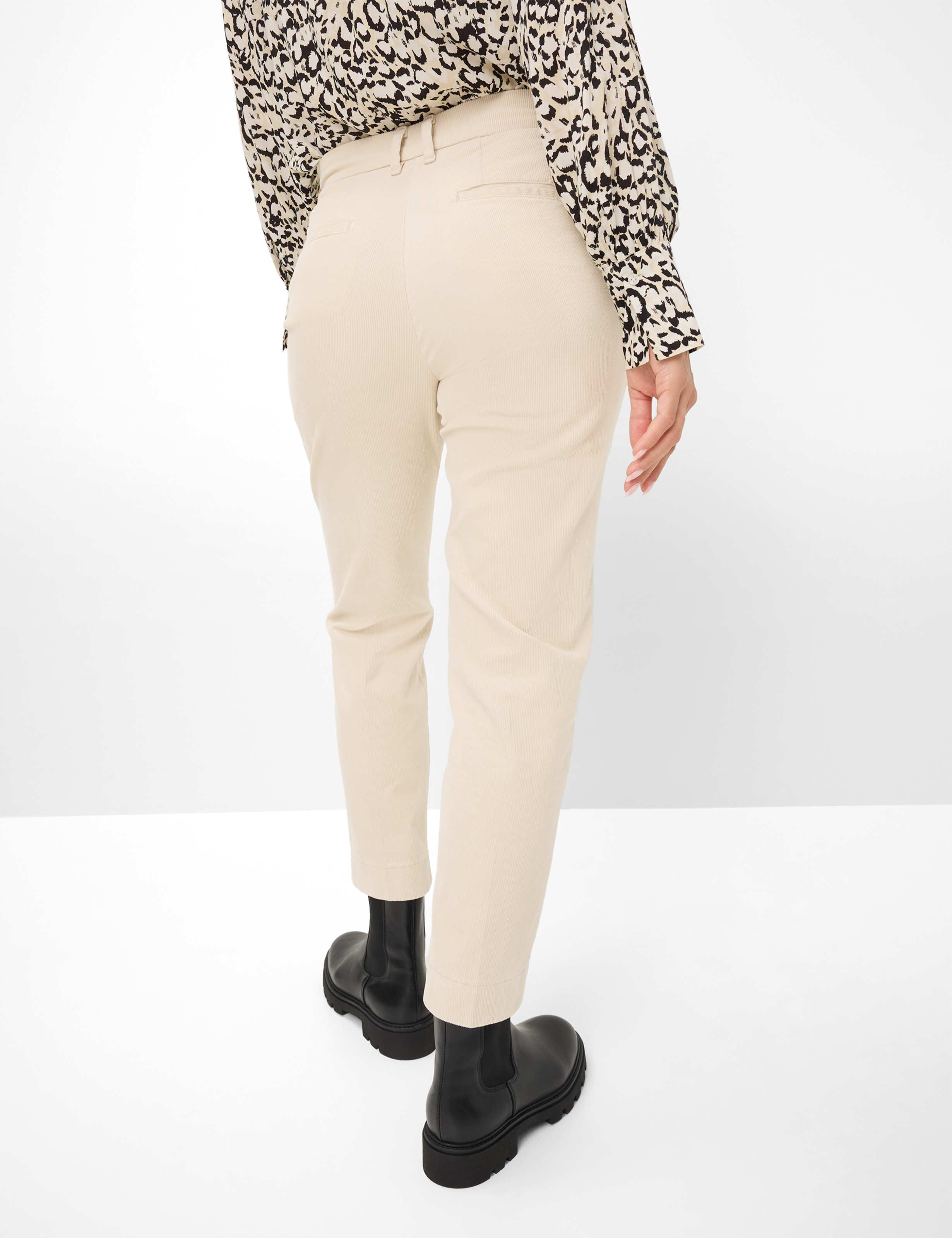 Thumbnail - Brax Damen Chino Style MARA S CANVAS, cremeweiß, Gr. 44
