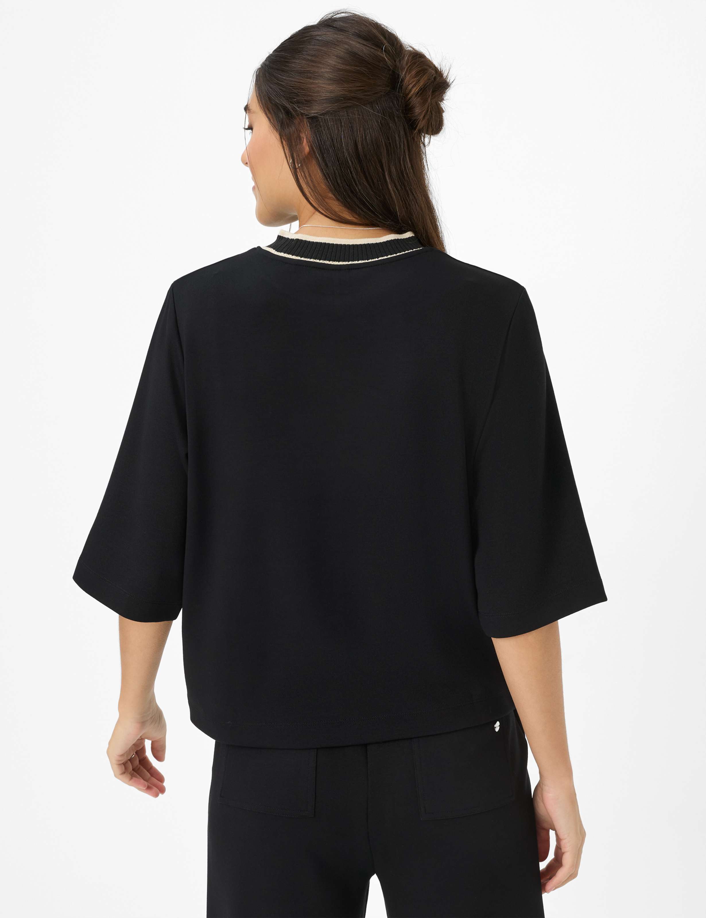 Damen Style BERTA M Schwarz  Model Rueck