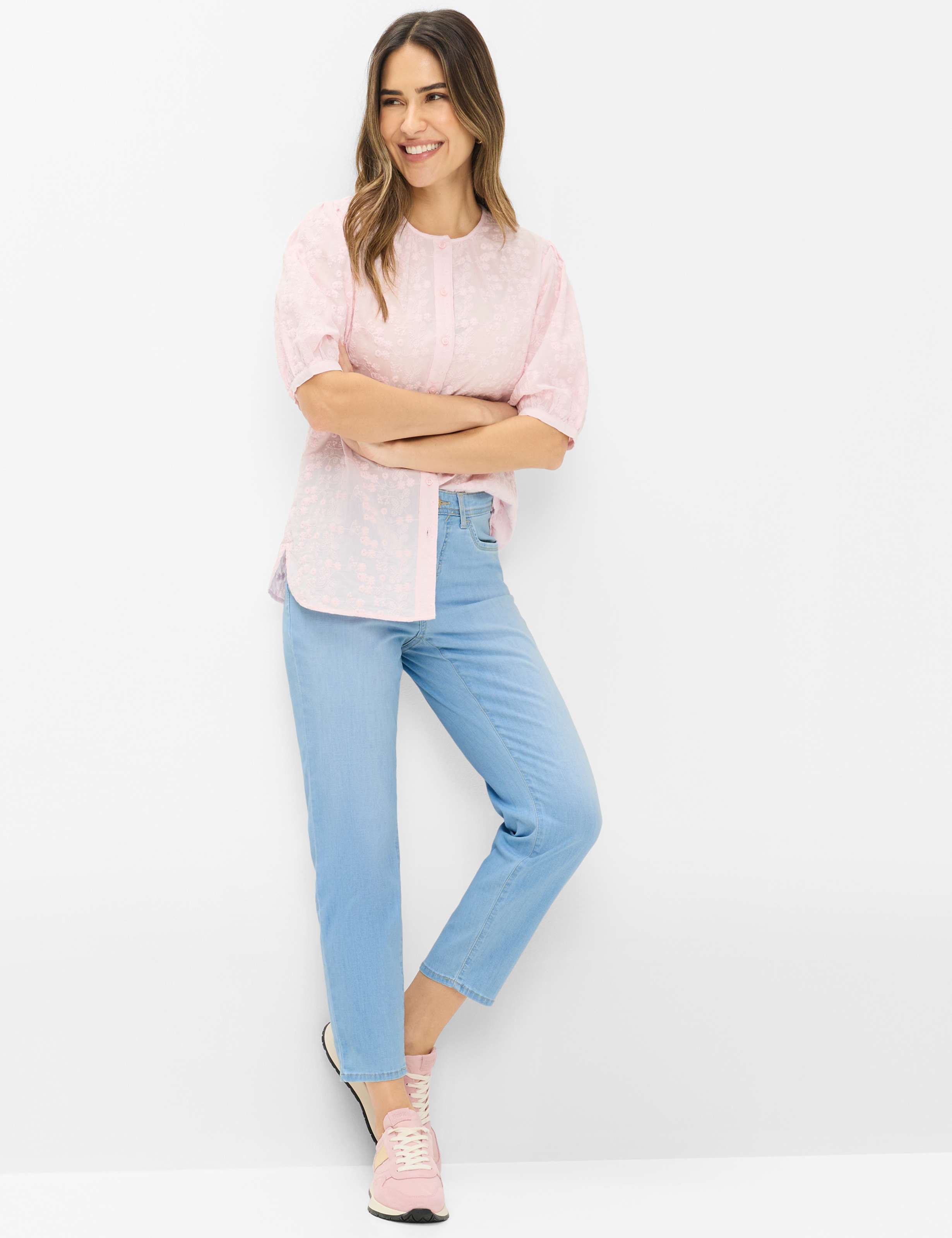 Dames Style CAROLA S Denim Blauw Feminine Fit Model outfit