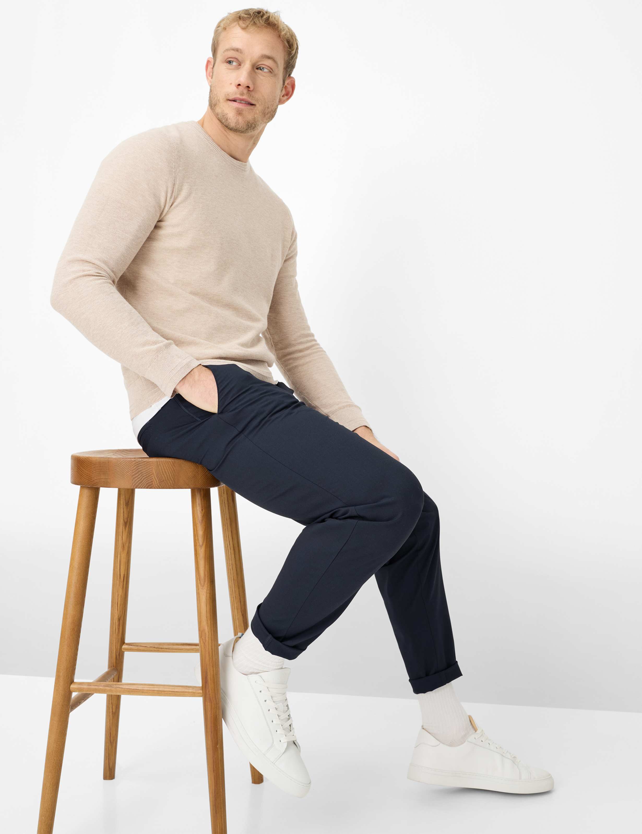 Men Style PHIL Dark Blue Relaxed Fit Detail 1