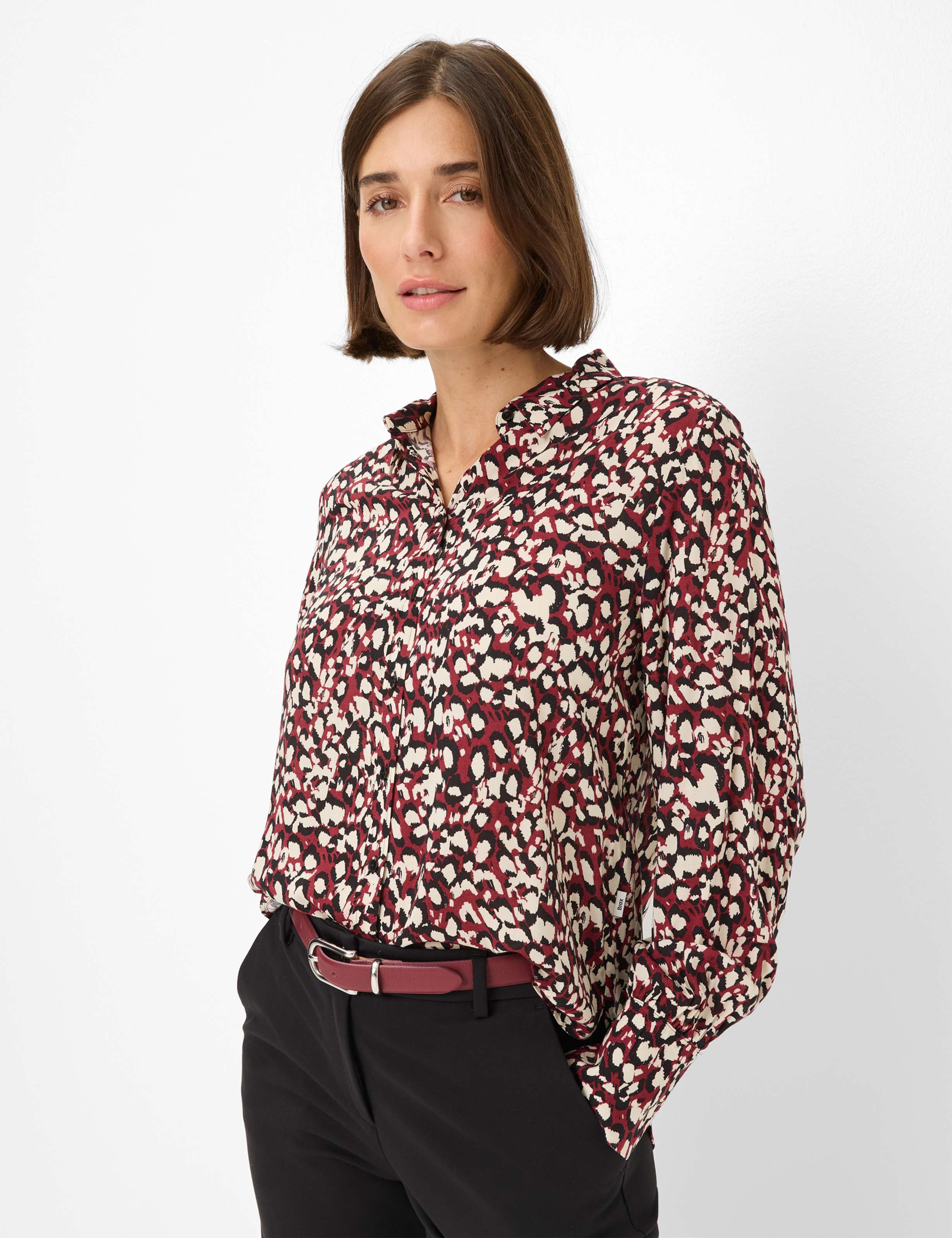 Rottöne, Damen, Style VIC, MODEL_FRONT_ISHOP