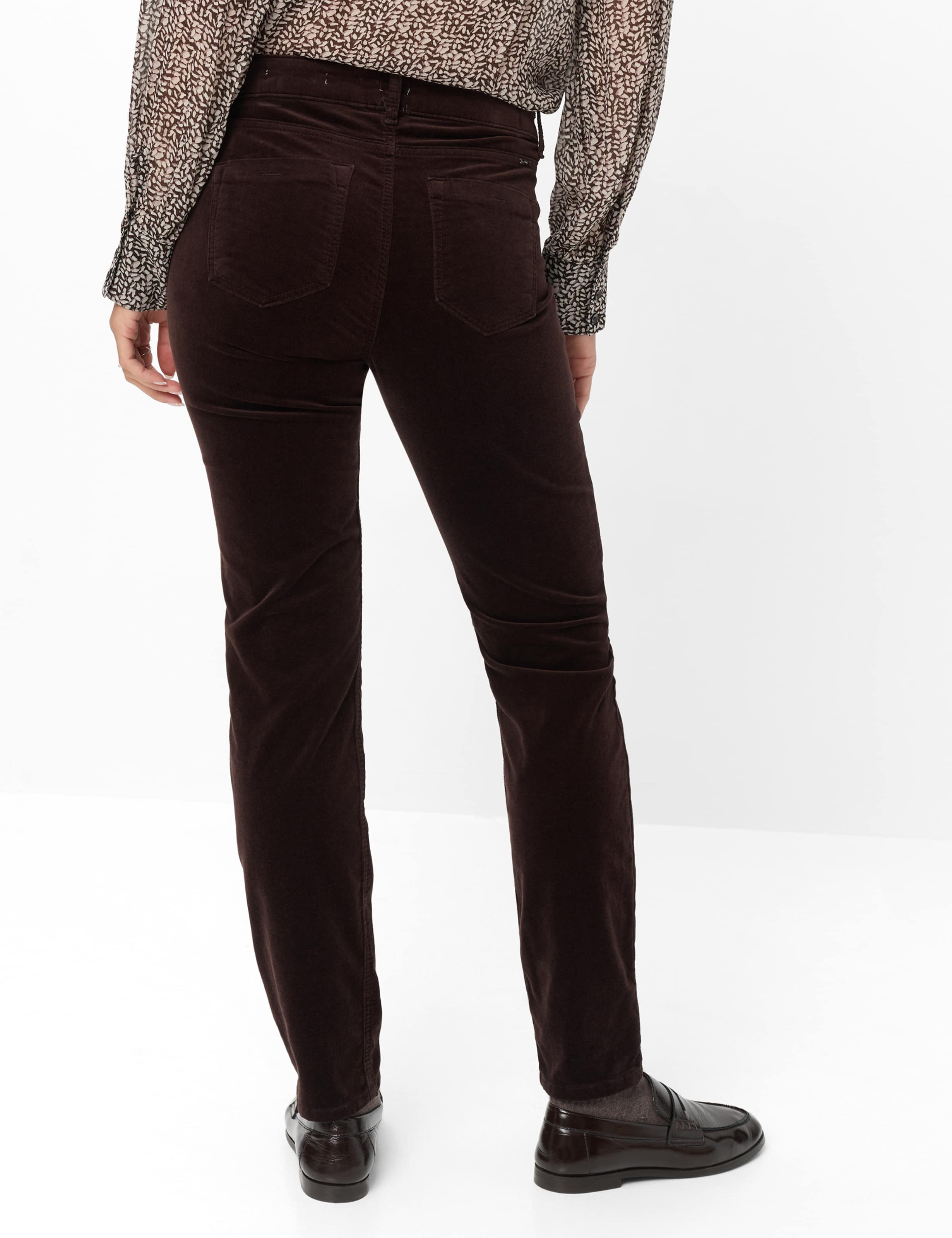 Damen Style SHAKIRA Dunkelbraun Slim Fit Model Rueck
