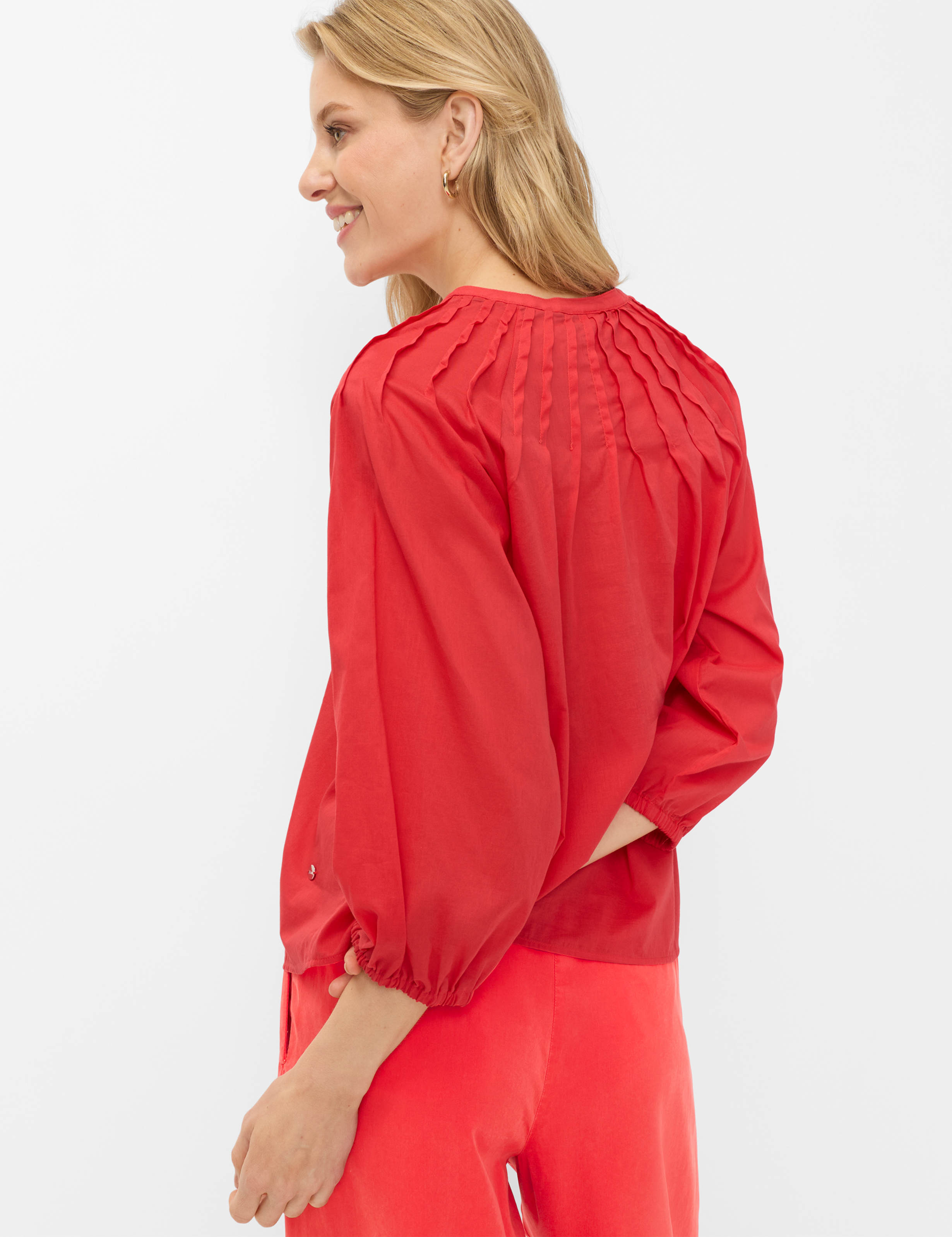 Tons rouges, Femme, Style VALESCA, MODEL_RUECK_ISHOP