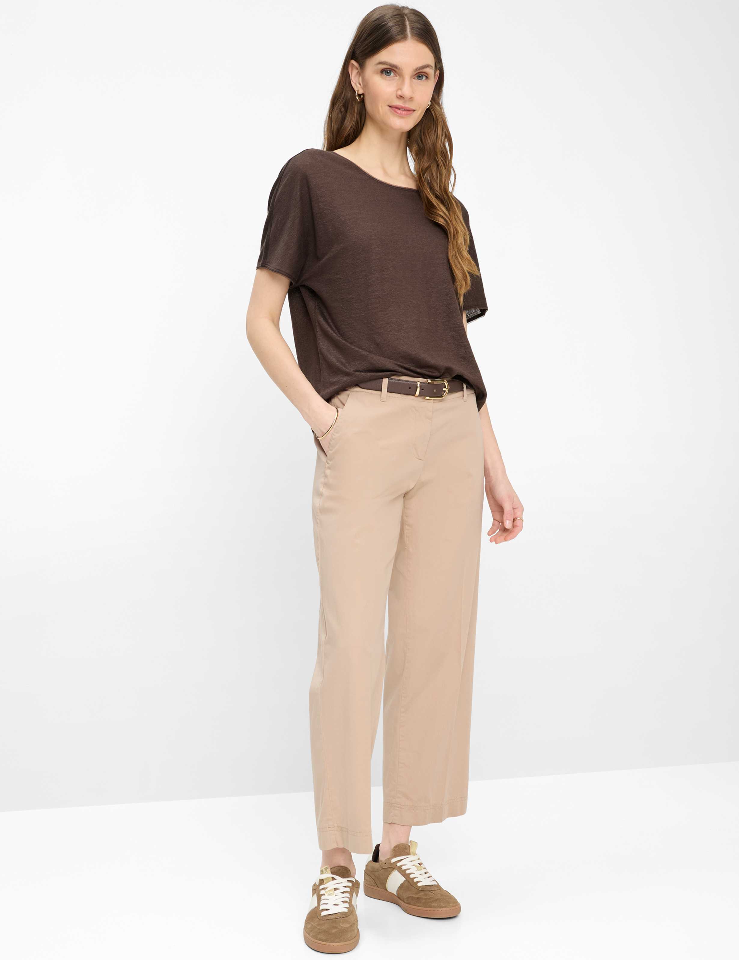 Femme Style MAINE S Beige Wide Leg Tenue du mannequin