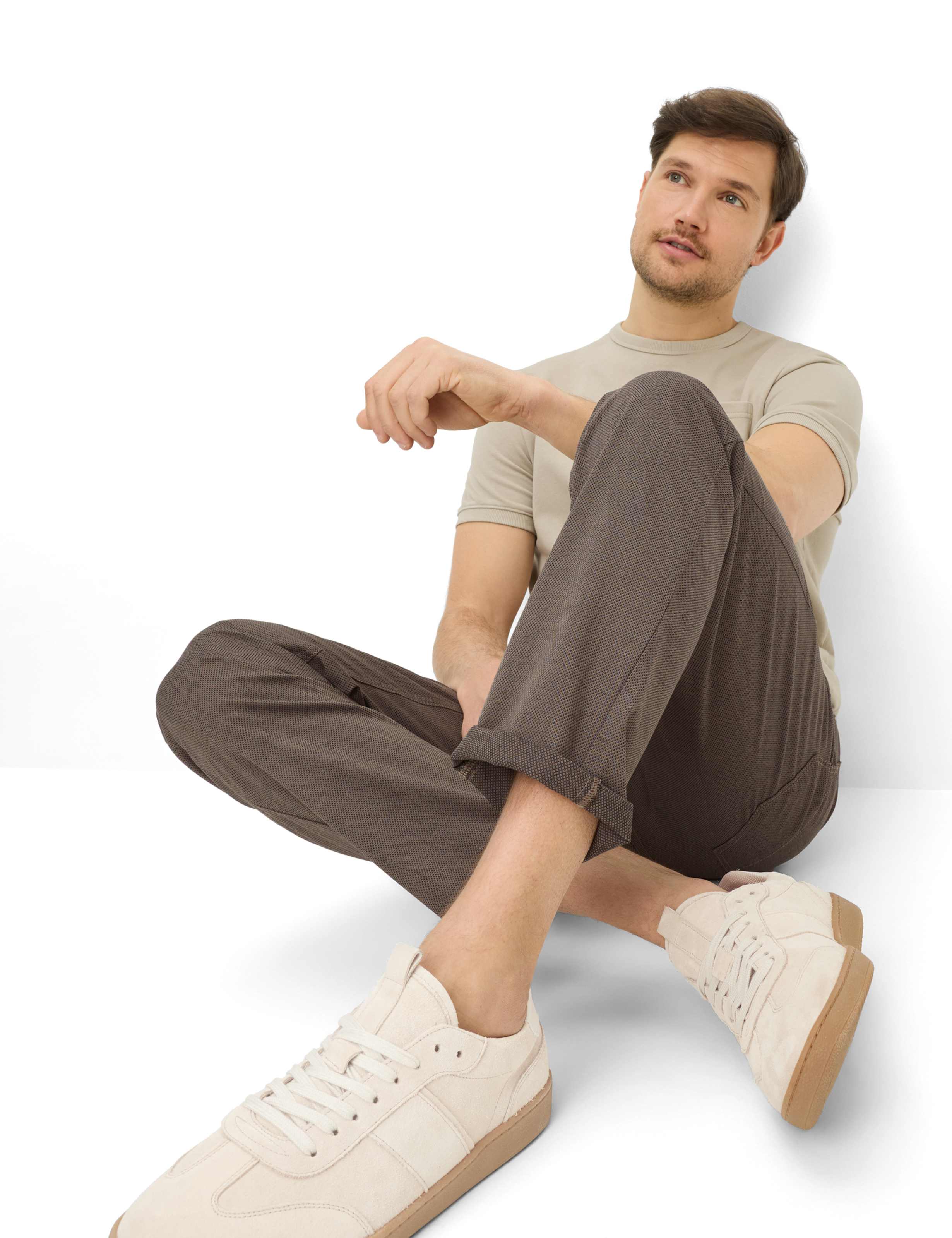 Herre Style CADIZ Mørkebrun Straight Fit Detalje 1