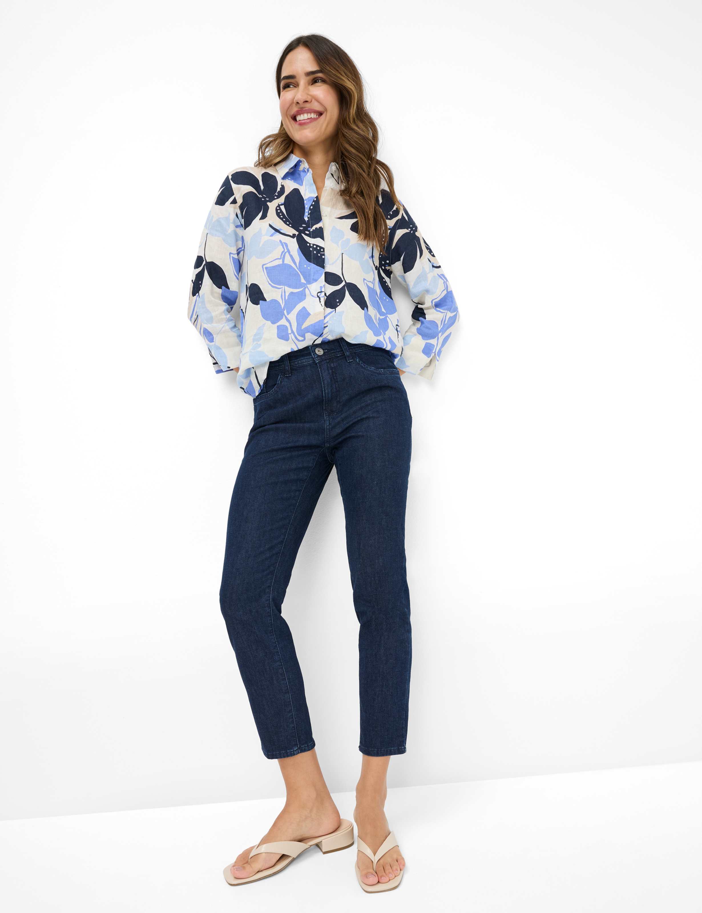 Women Style MARY S Denim Dark Blue Regular Fit Model Outfit