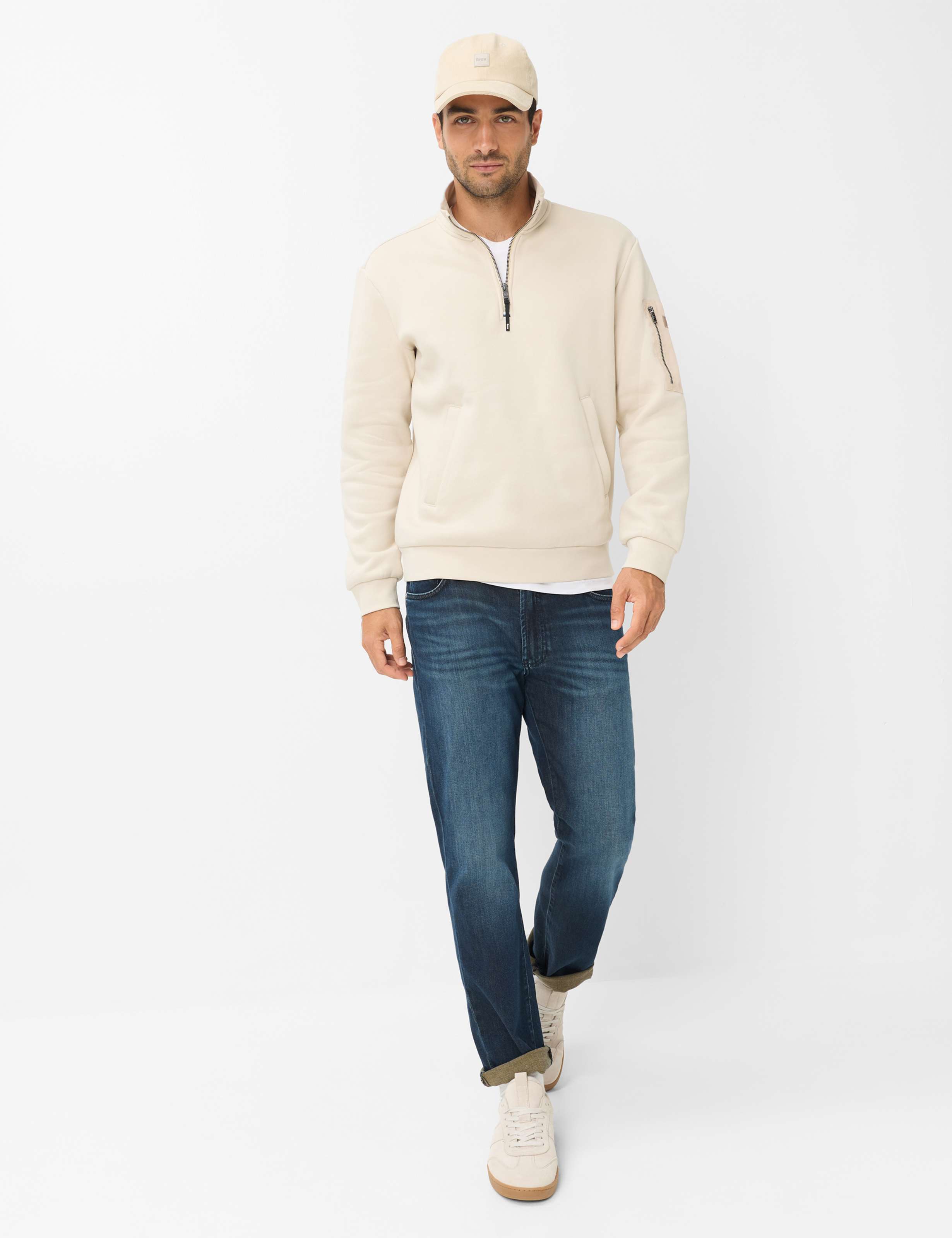 Men Style SION Cream White  Model Outfit