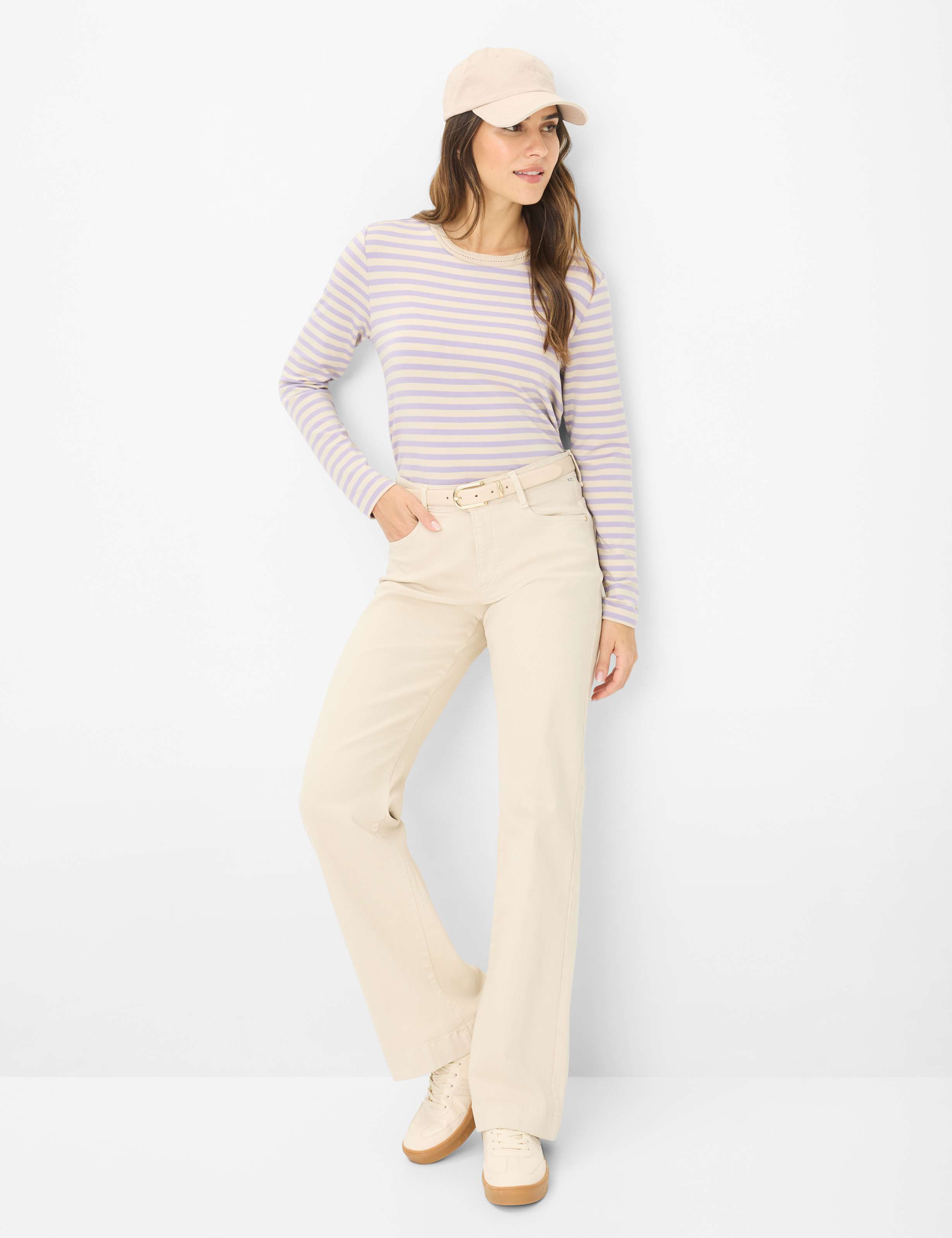 Dames Style CARINA L Lichtpaars  Model outfit