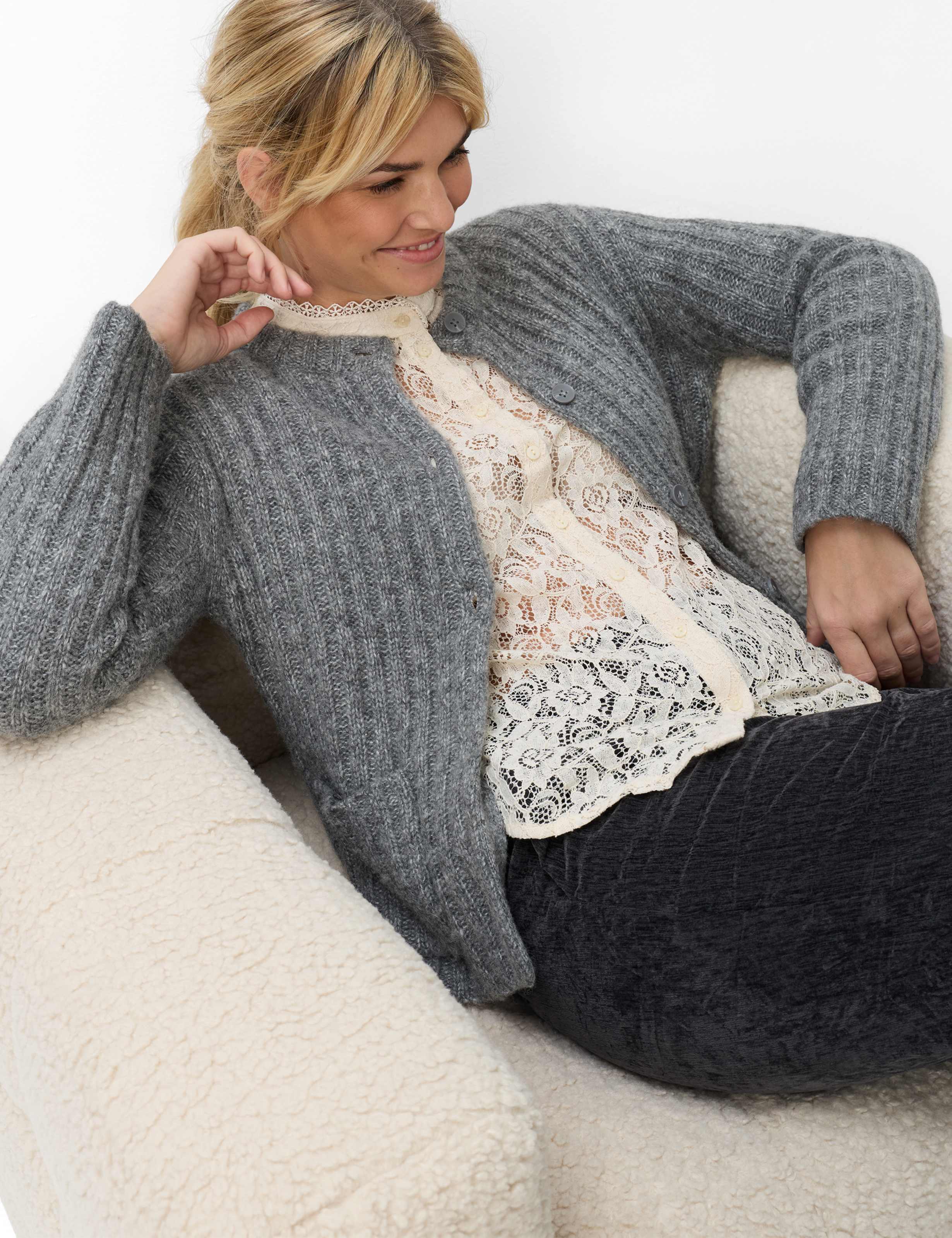 Damen Style ANN Grau  Detail 1