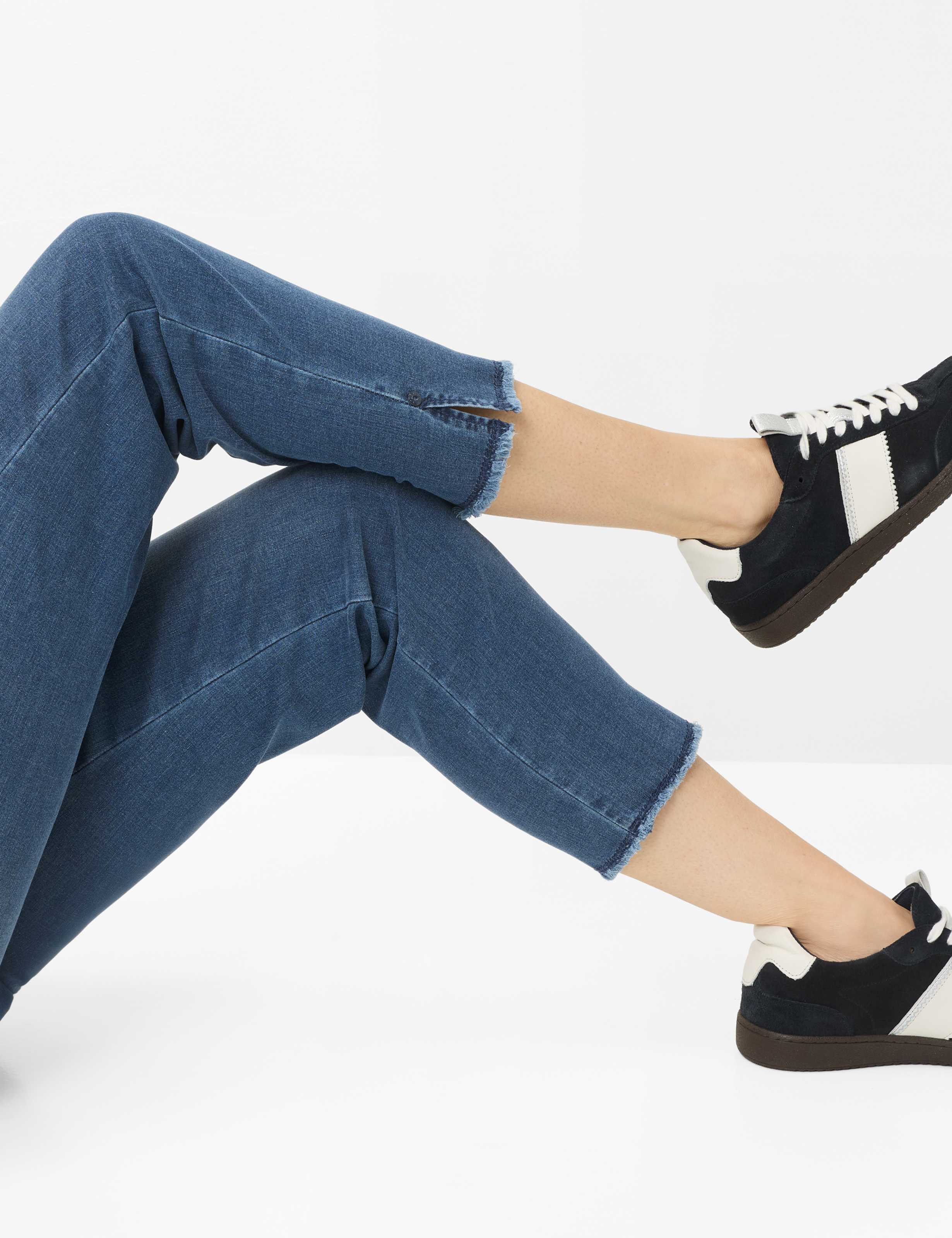 Femme Style CAVINA FRINGE Denim Bleu Comfort Plus Fit Détail 2