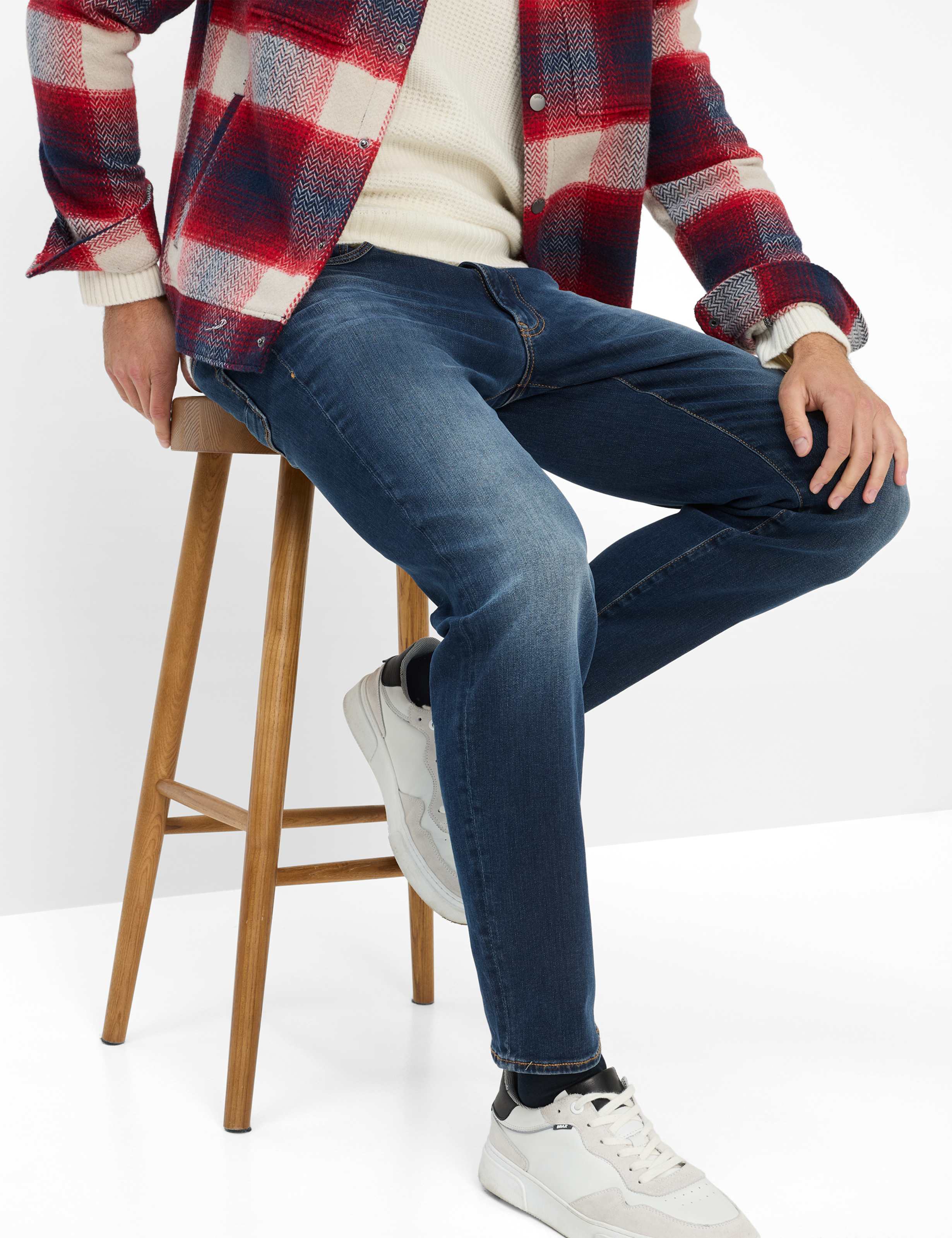 Herren Style CHRIS Denim Dunkelblau Slim Fit Detail 1