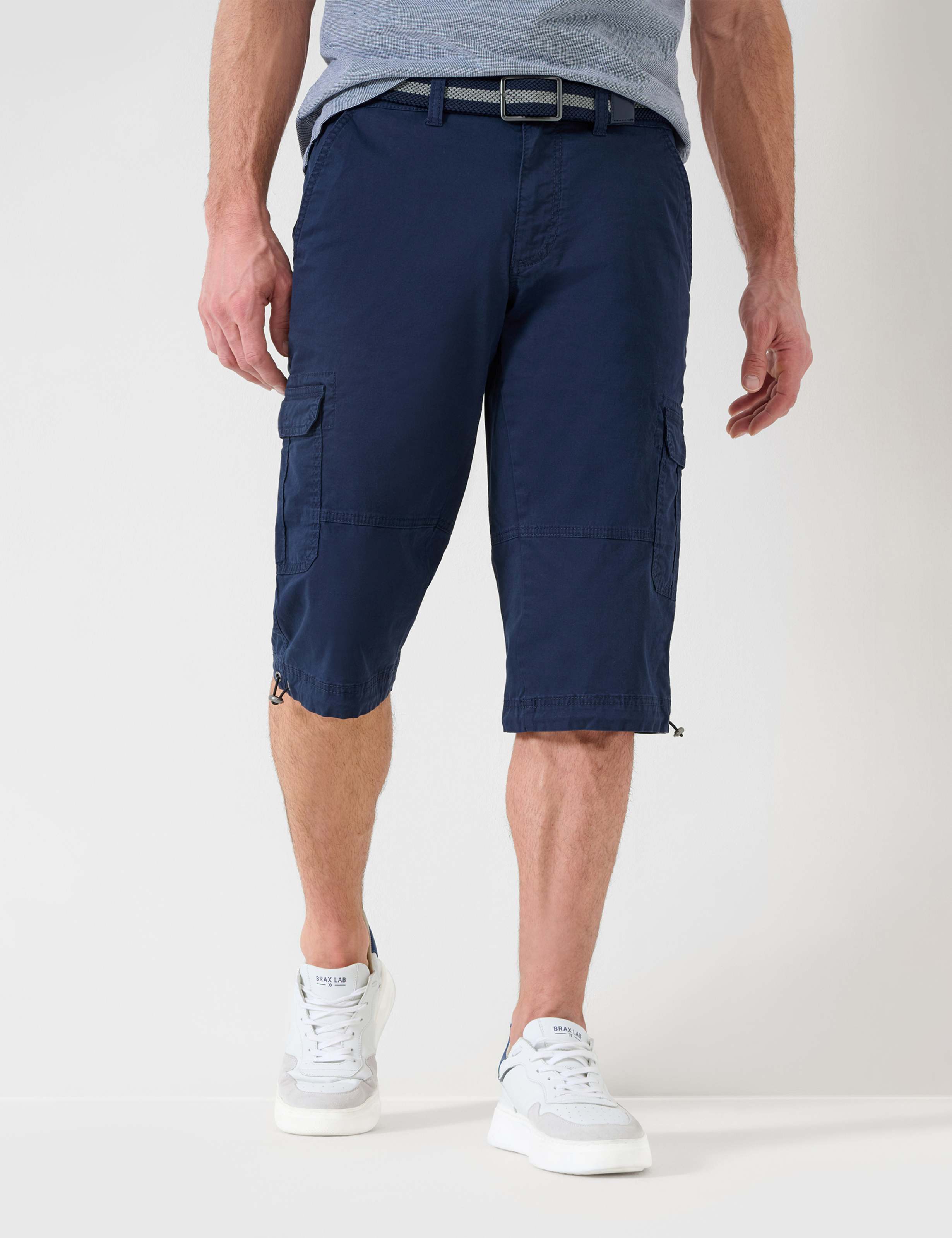 Men Style BILL NAVY Regular Fit Model Front