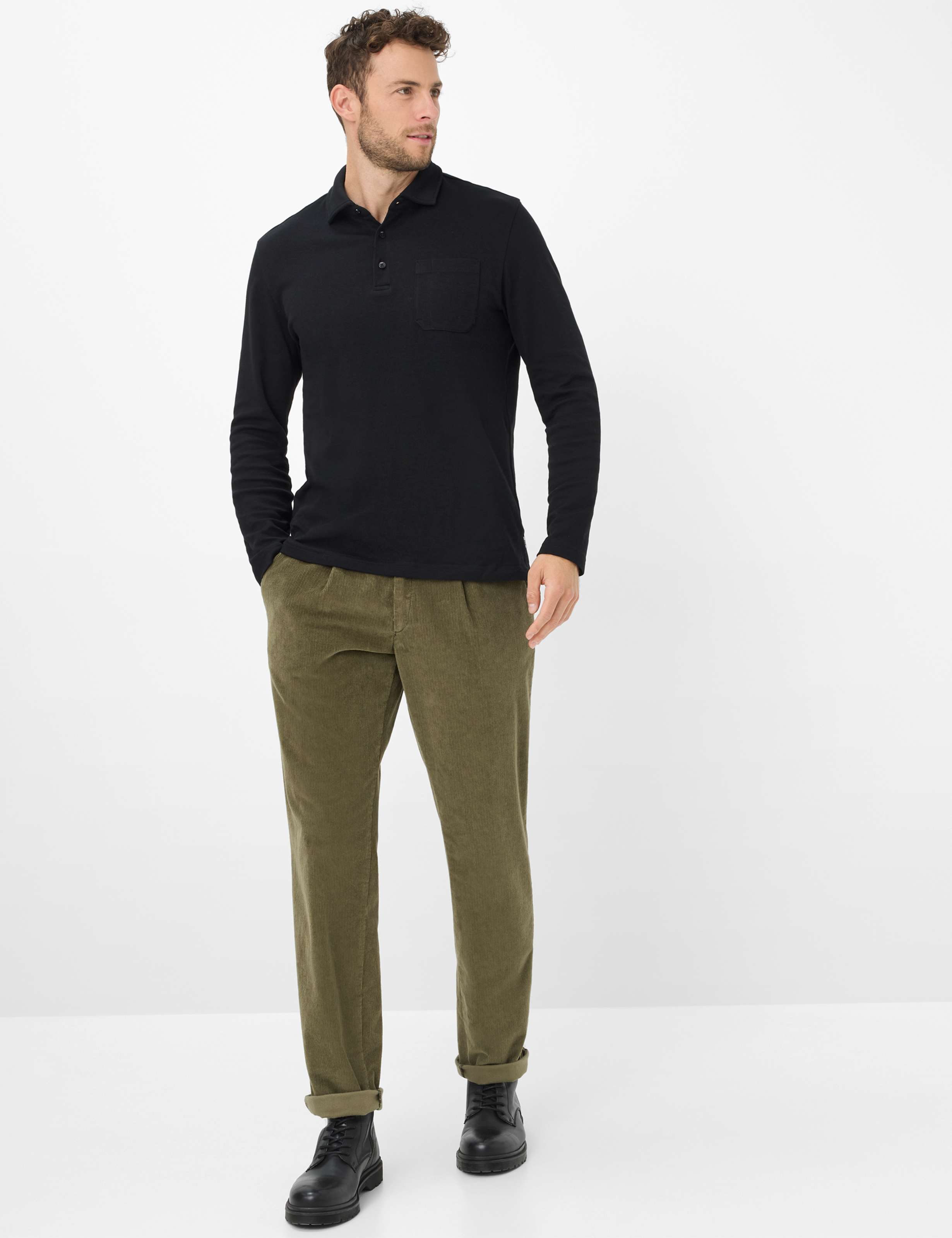 Men Style LUIS Dark Green Regular Fit Model Outfit