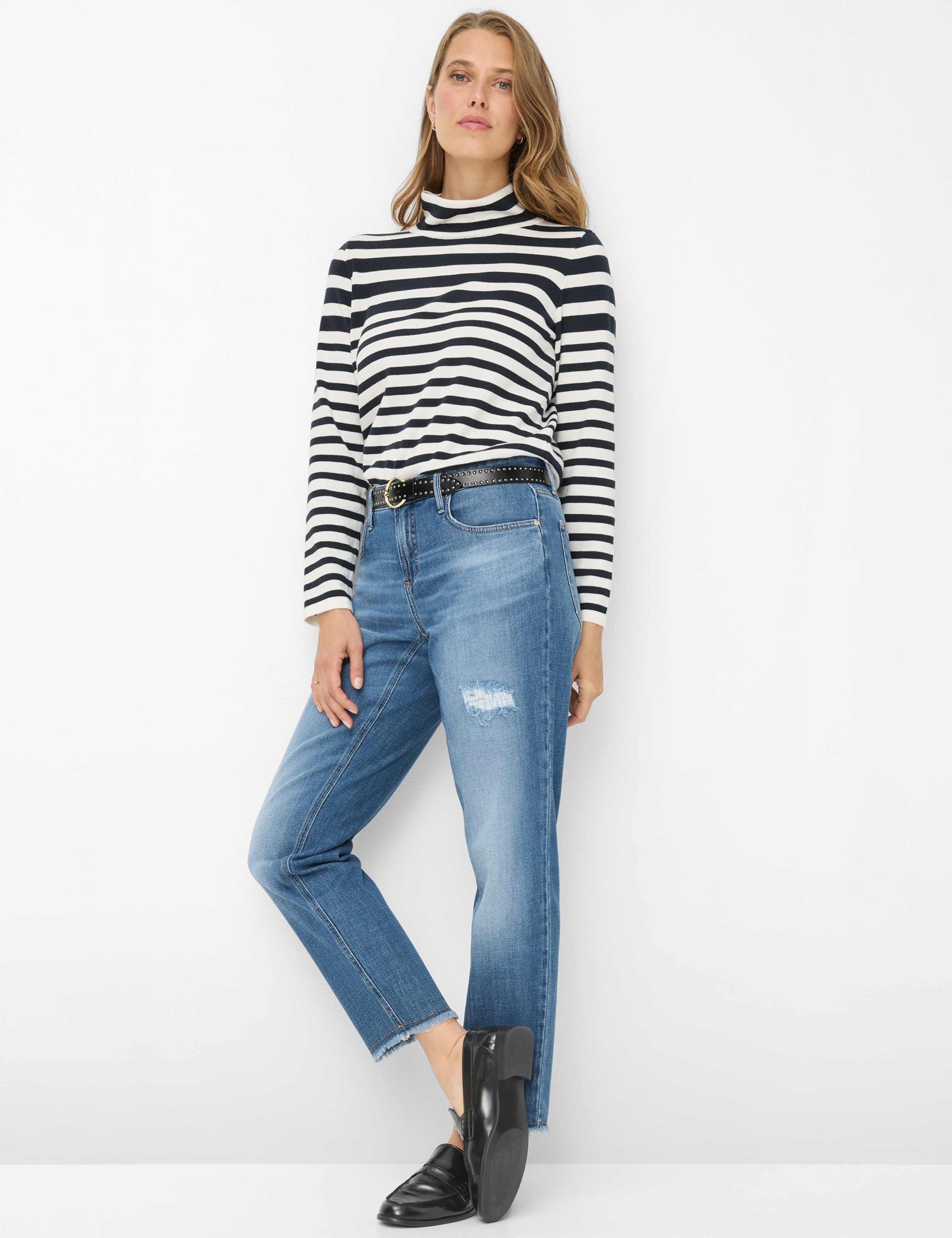 Femme Style MILEY S Denim Bleu Relaxed Fit Tenue du mannequin