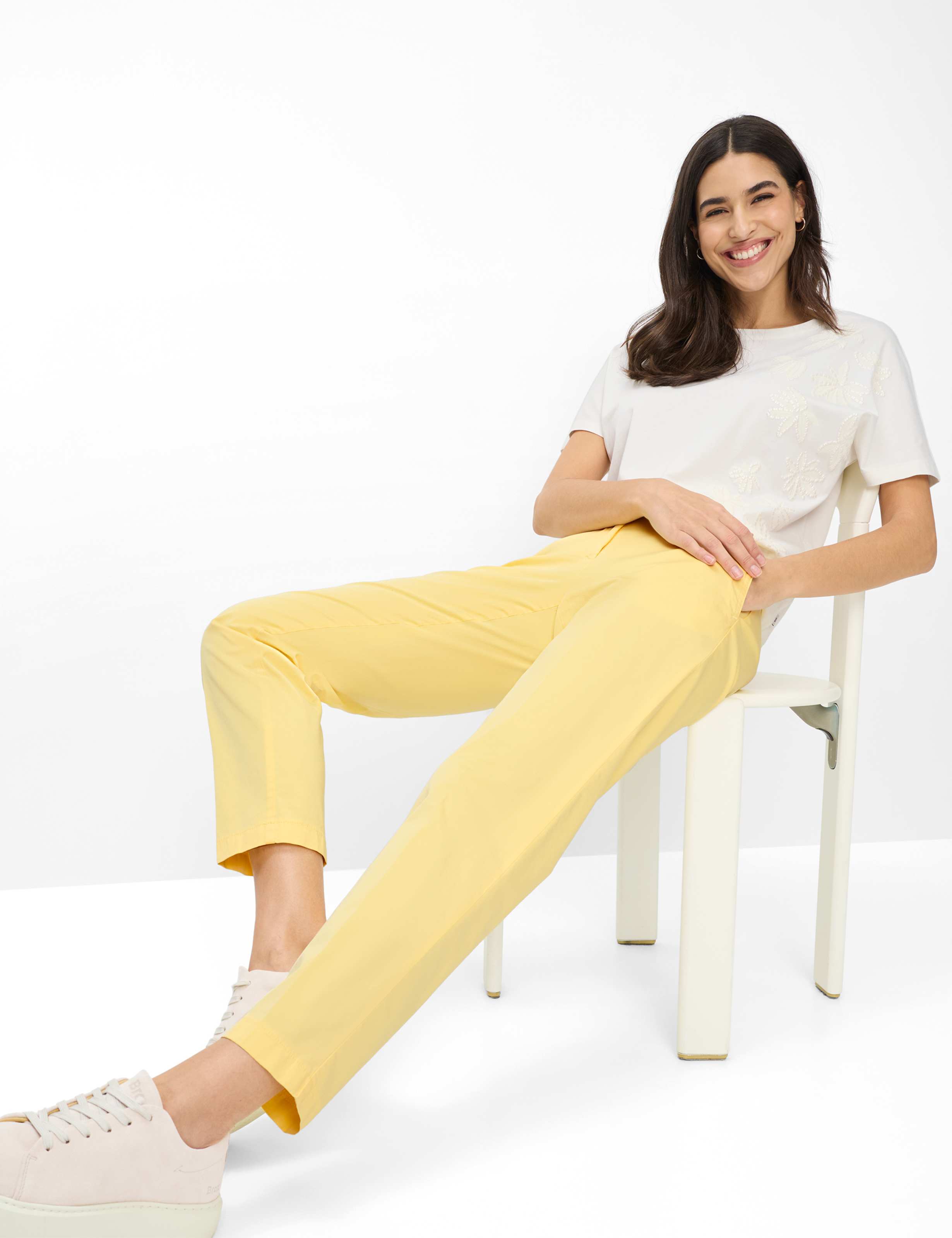 Damen Style MARON S Hellgelb Regular Fit Detail 1