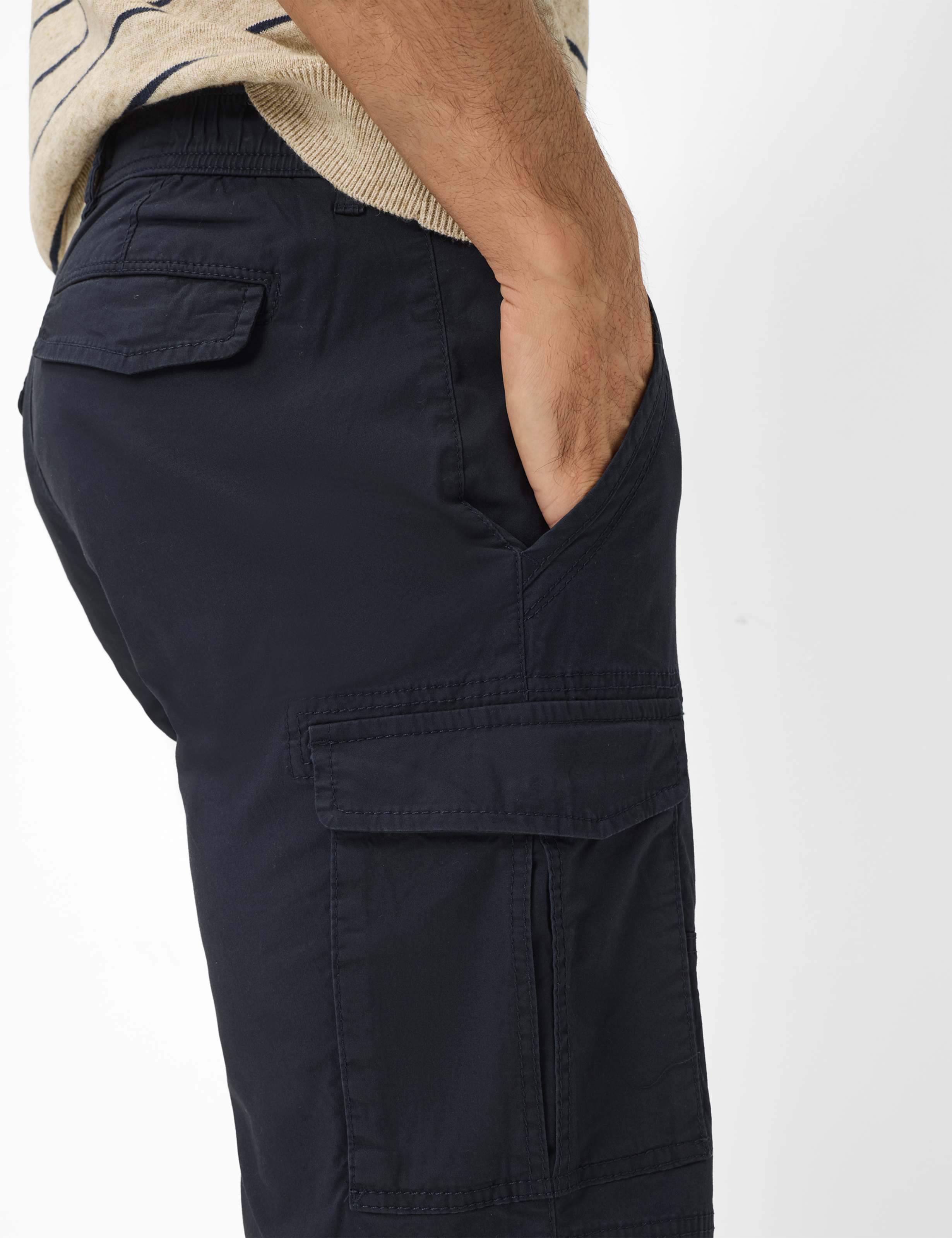 Herren Style BODO Dunkelblau Regular Fit Detail 2