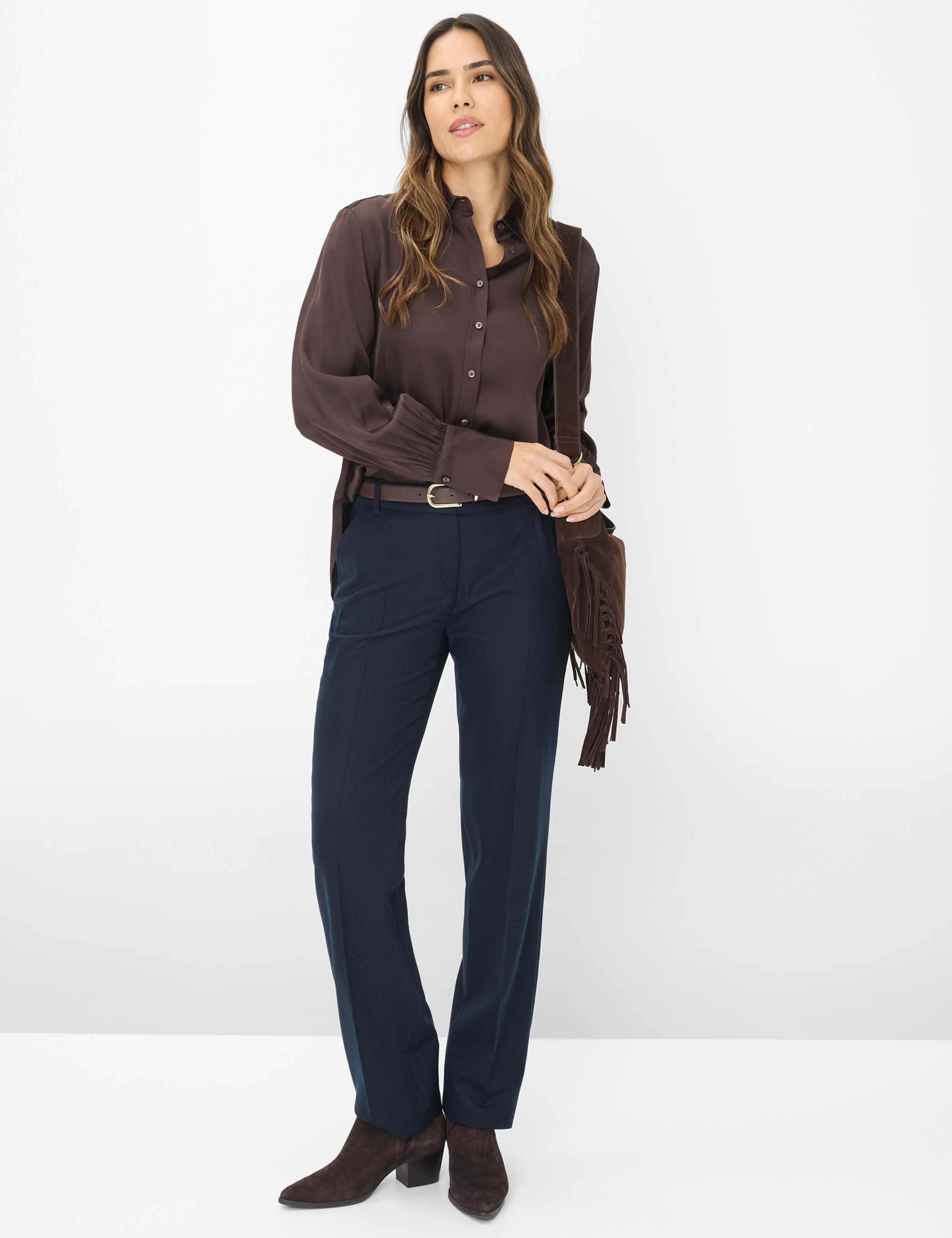 Dames Style MARON Donkerblauw Regular Fit Model outfit