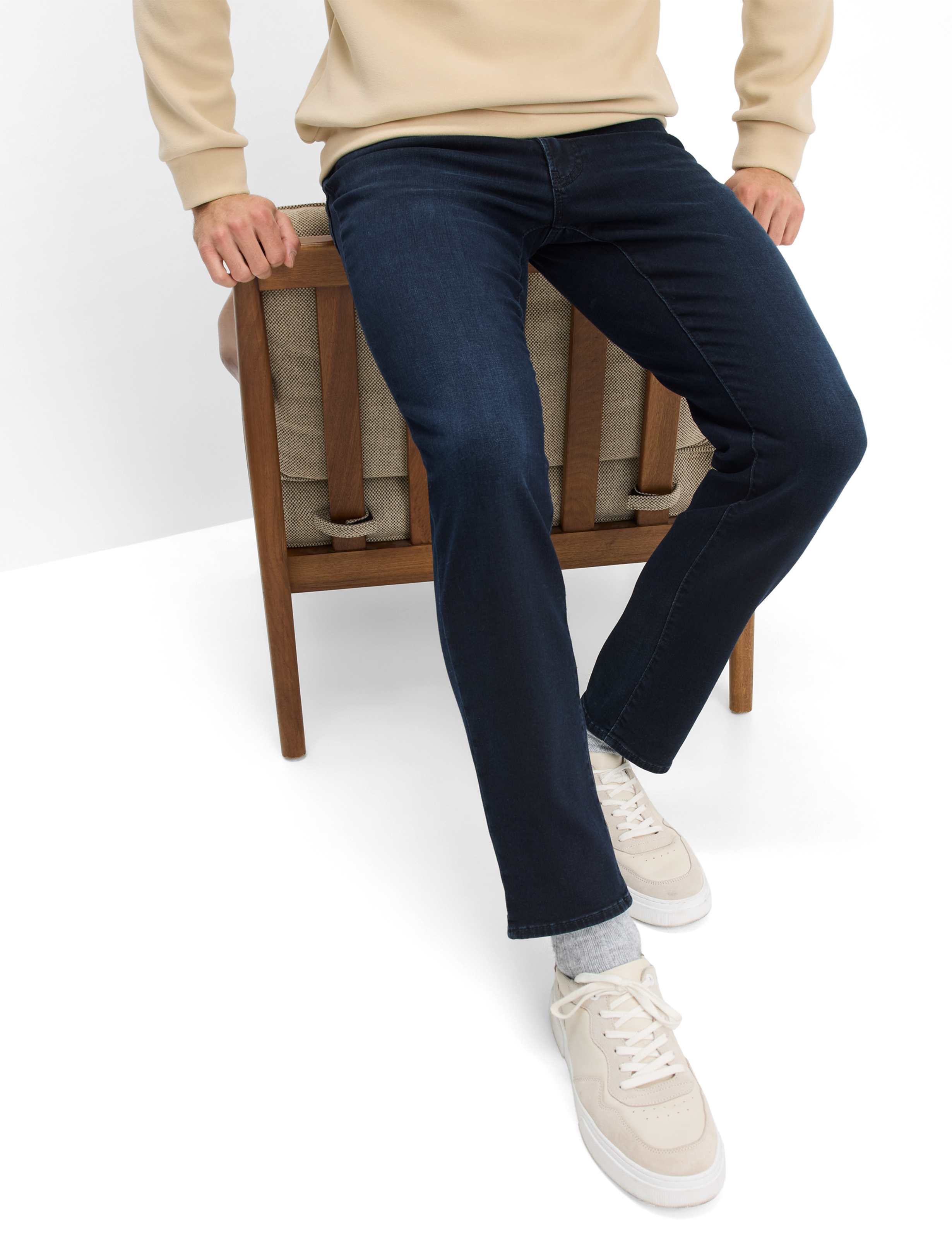 Heren Style CHUCK Denim Donkerblauw Modern Fit Detail 1