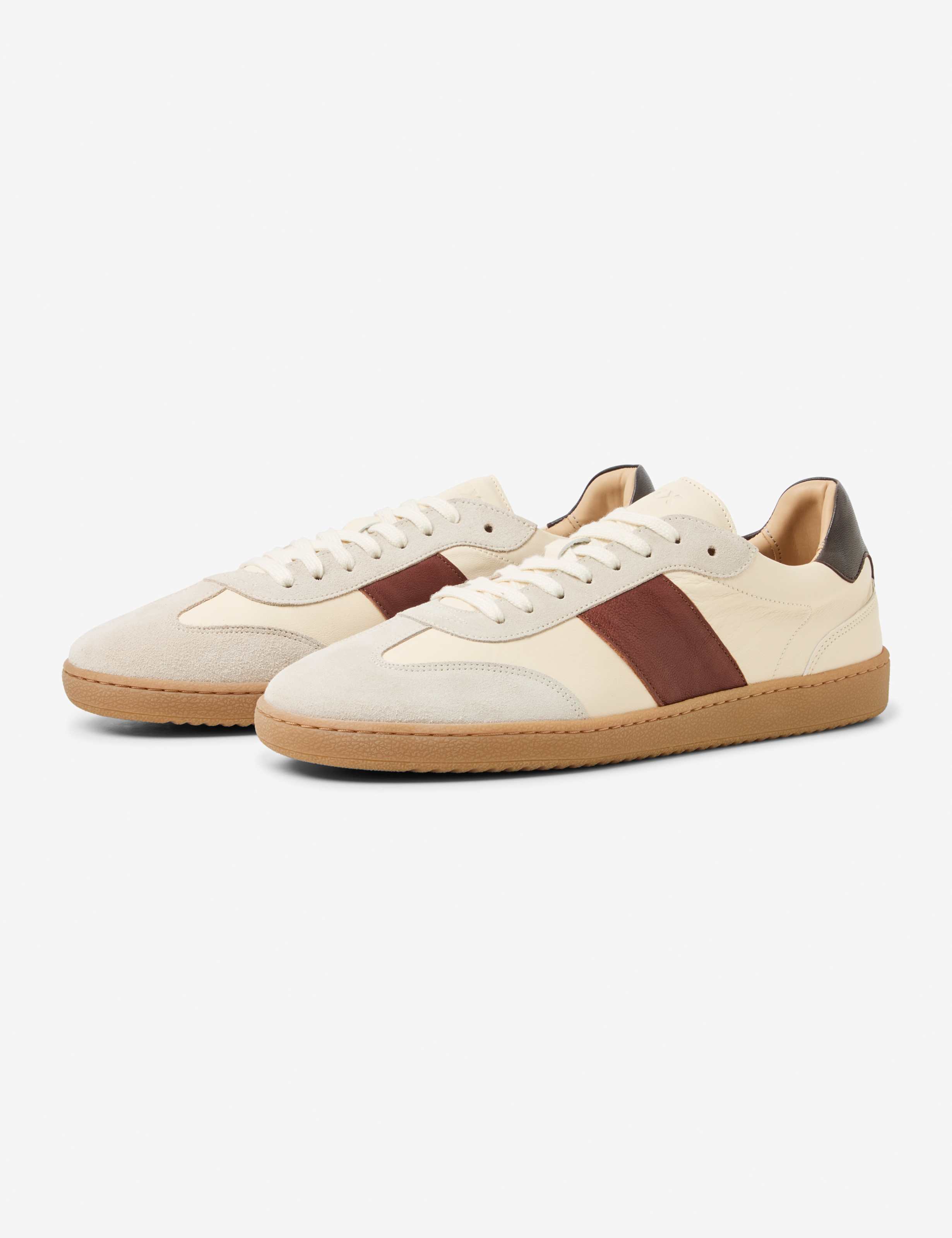 Homme Style CRISTIANO Beige  Détourage avant