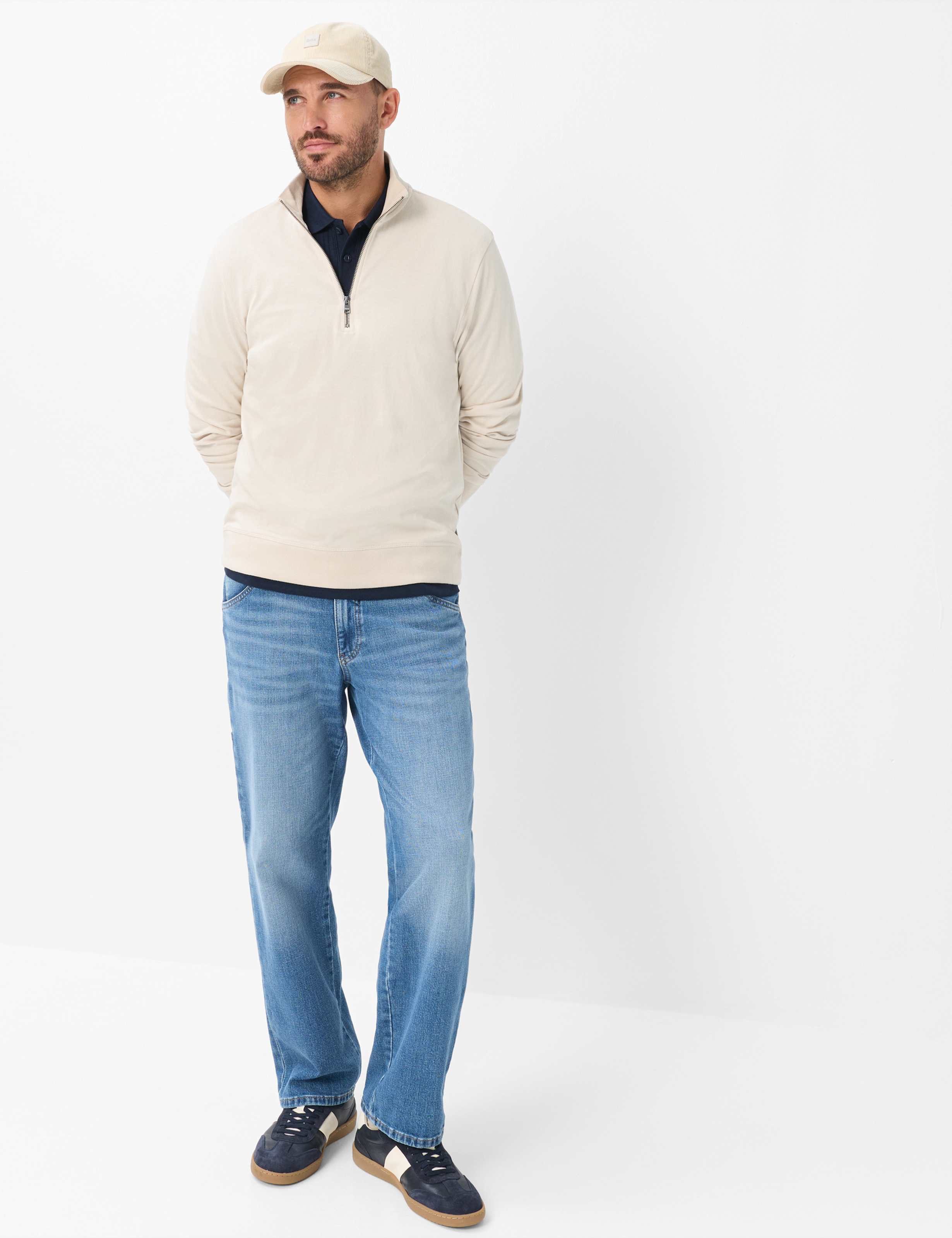 Herren Style PEO Offwhite  Model Outfit