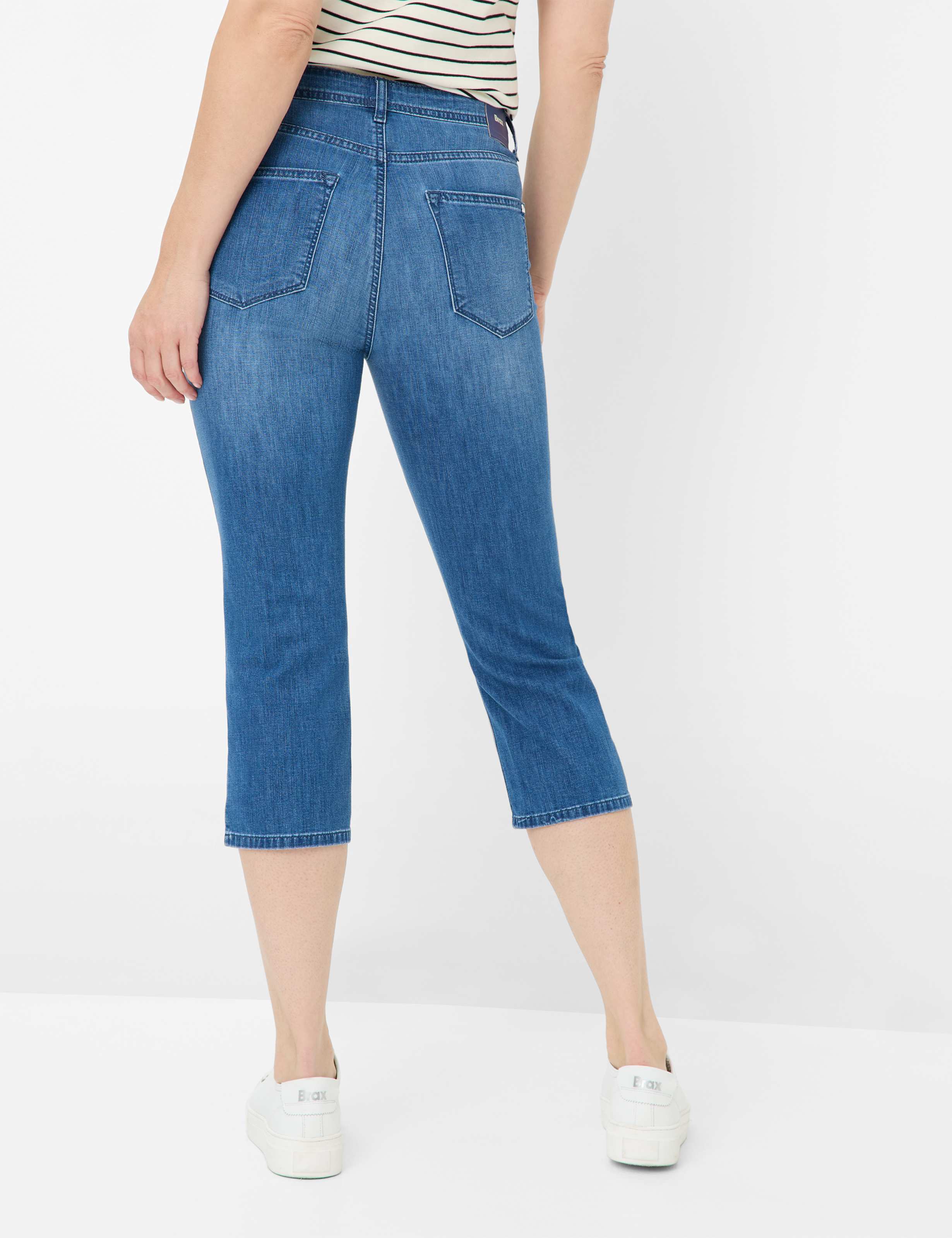 Damen Style MARY C Denim Blau Regular Fit Model Rueck