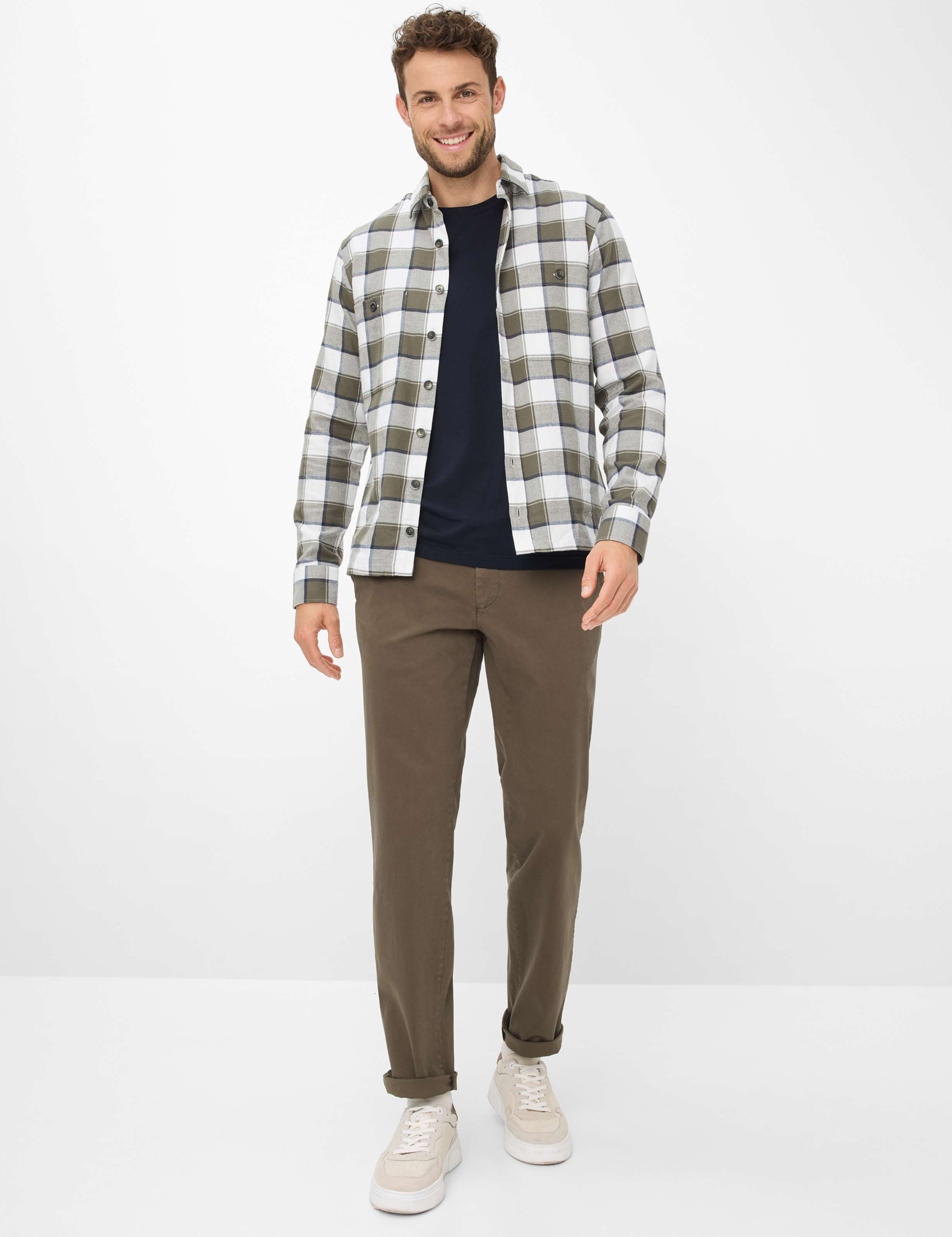 Heren Style TORGE Groen - Olijf Regular Fit Model outfit