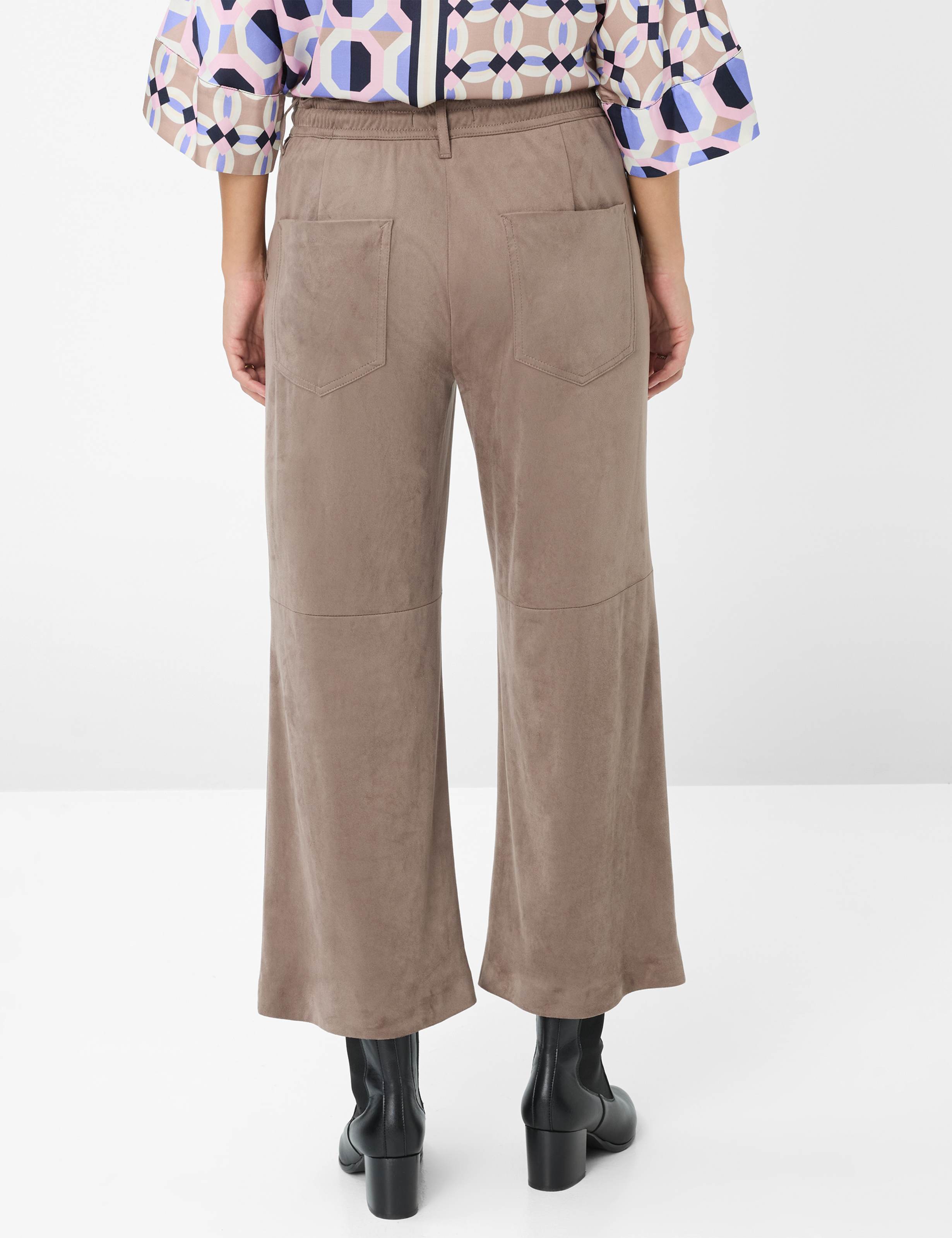 Damen Style MAINE S Hellbraun Wide Leg Model Rueck