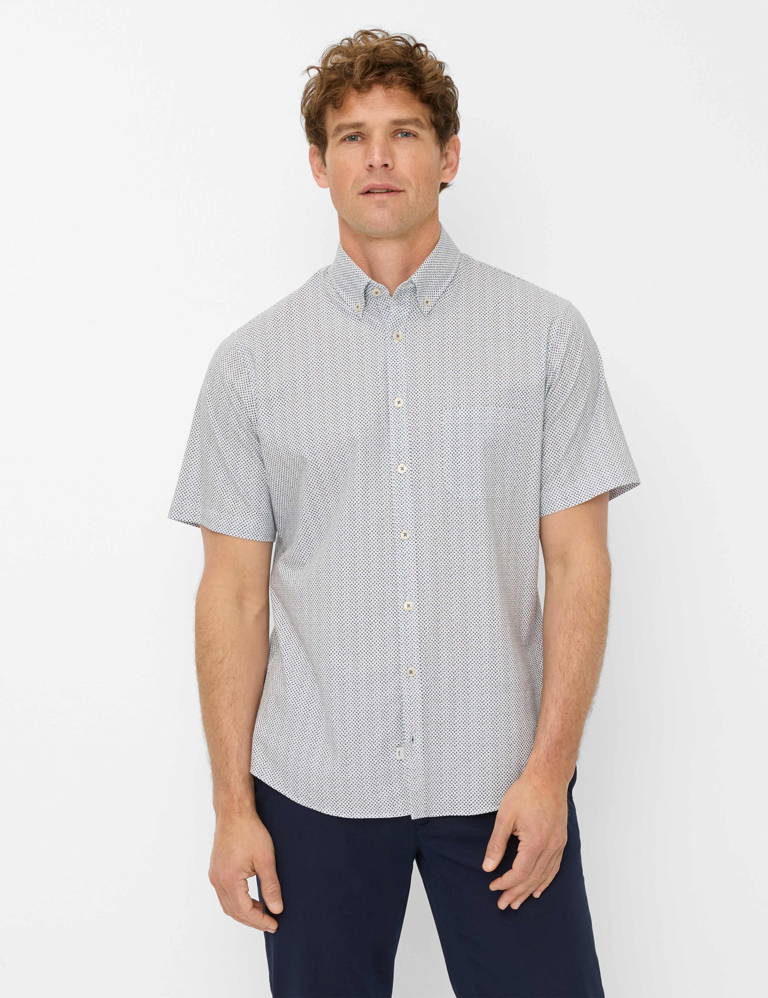 Shades of green, Men, Style DAN, MODEL_FRONT_ISHOP