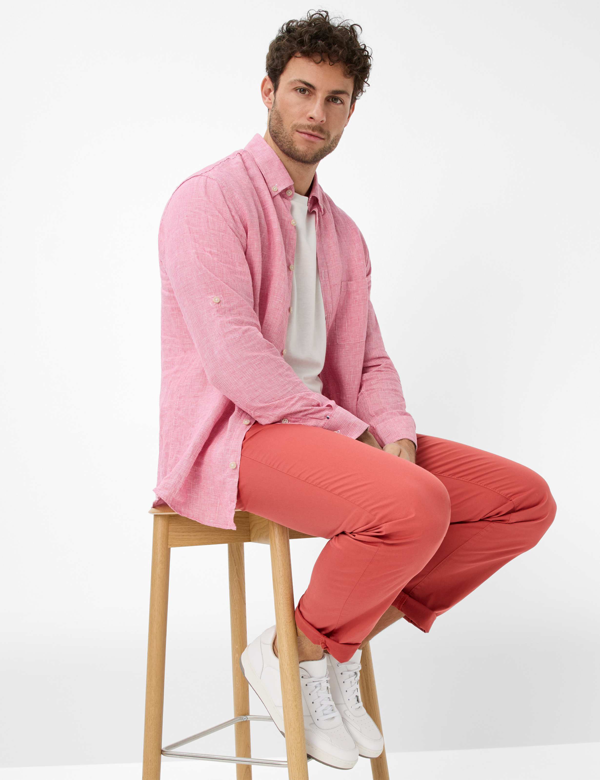 Herren Style CADIZ Rot Straight Fit Detail 1