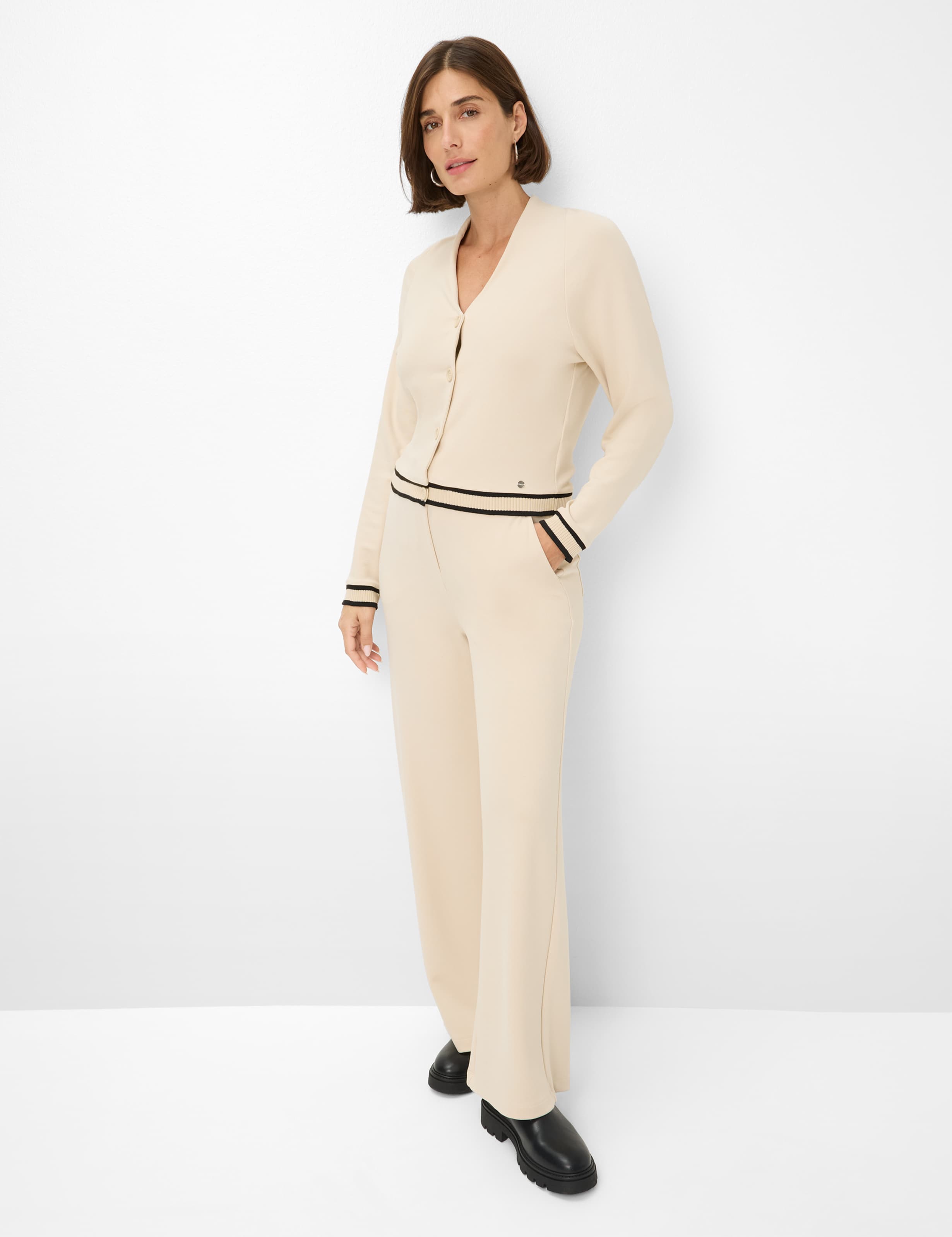 Dames Style BELE L Crème Wit  Model outfit