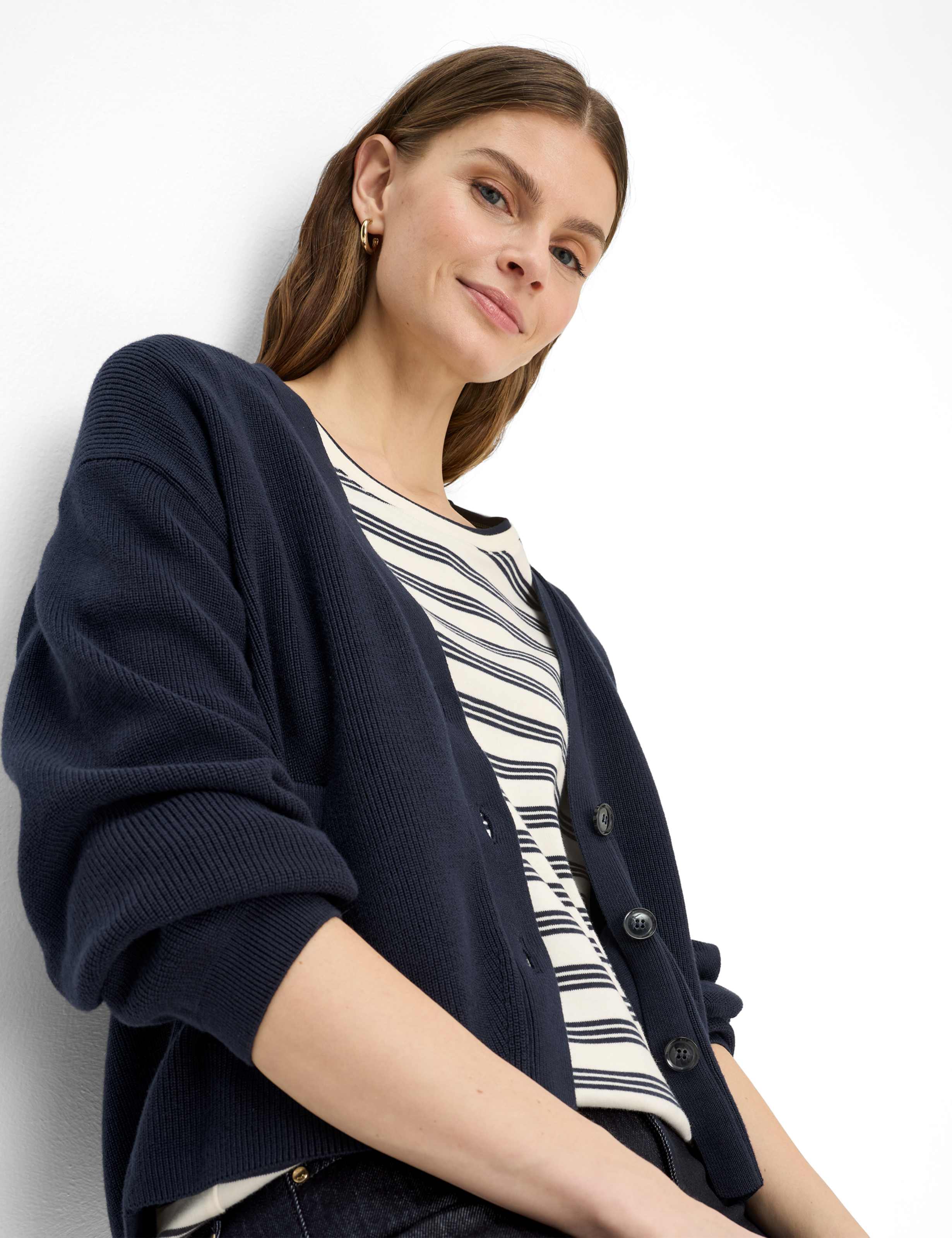 Damen Style CIRA S Dunkelblau  Detail 1