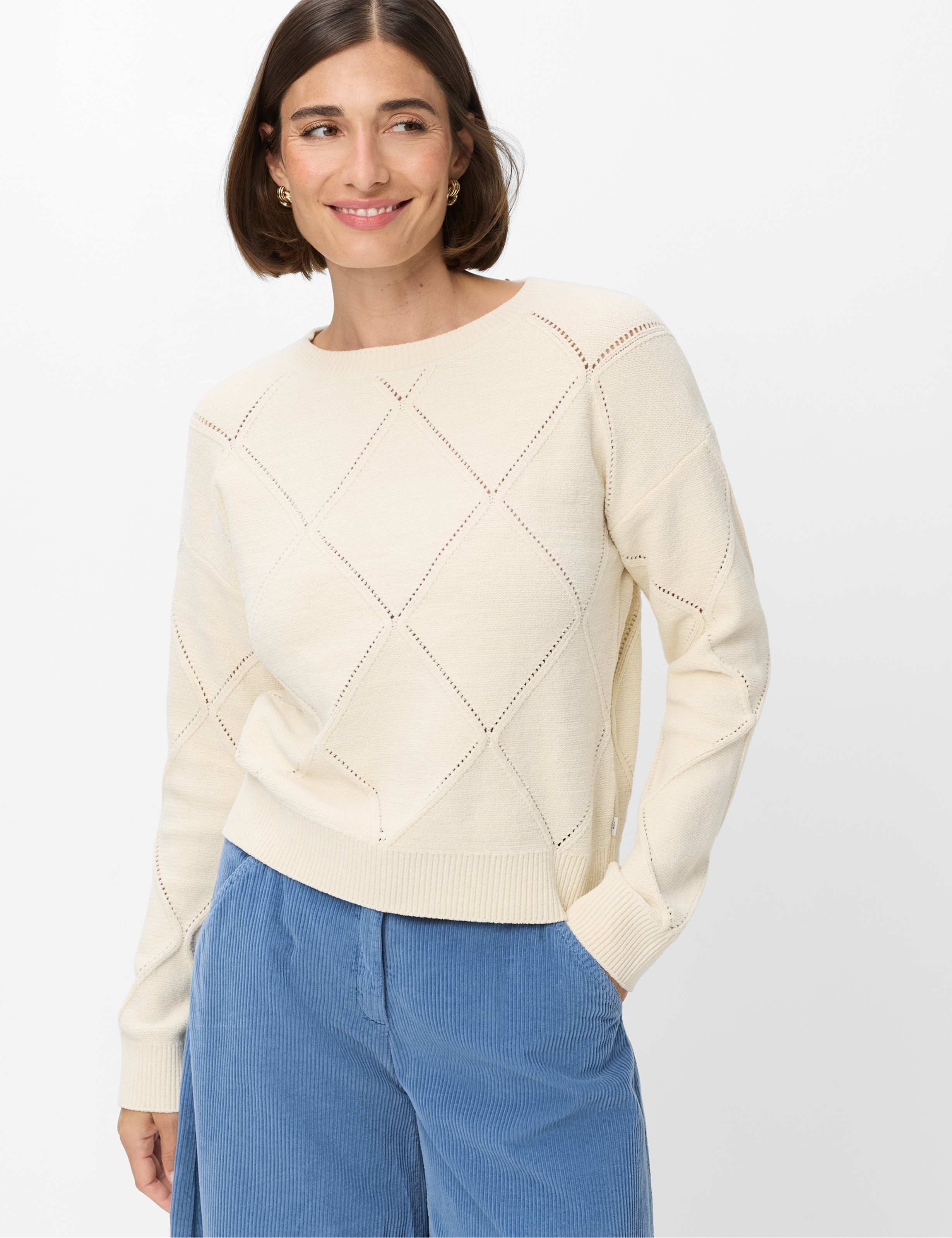 Shades of White, Women, Style LISA, MODEL_FRONT_ISHOP