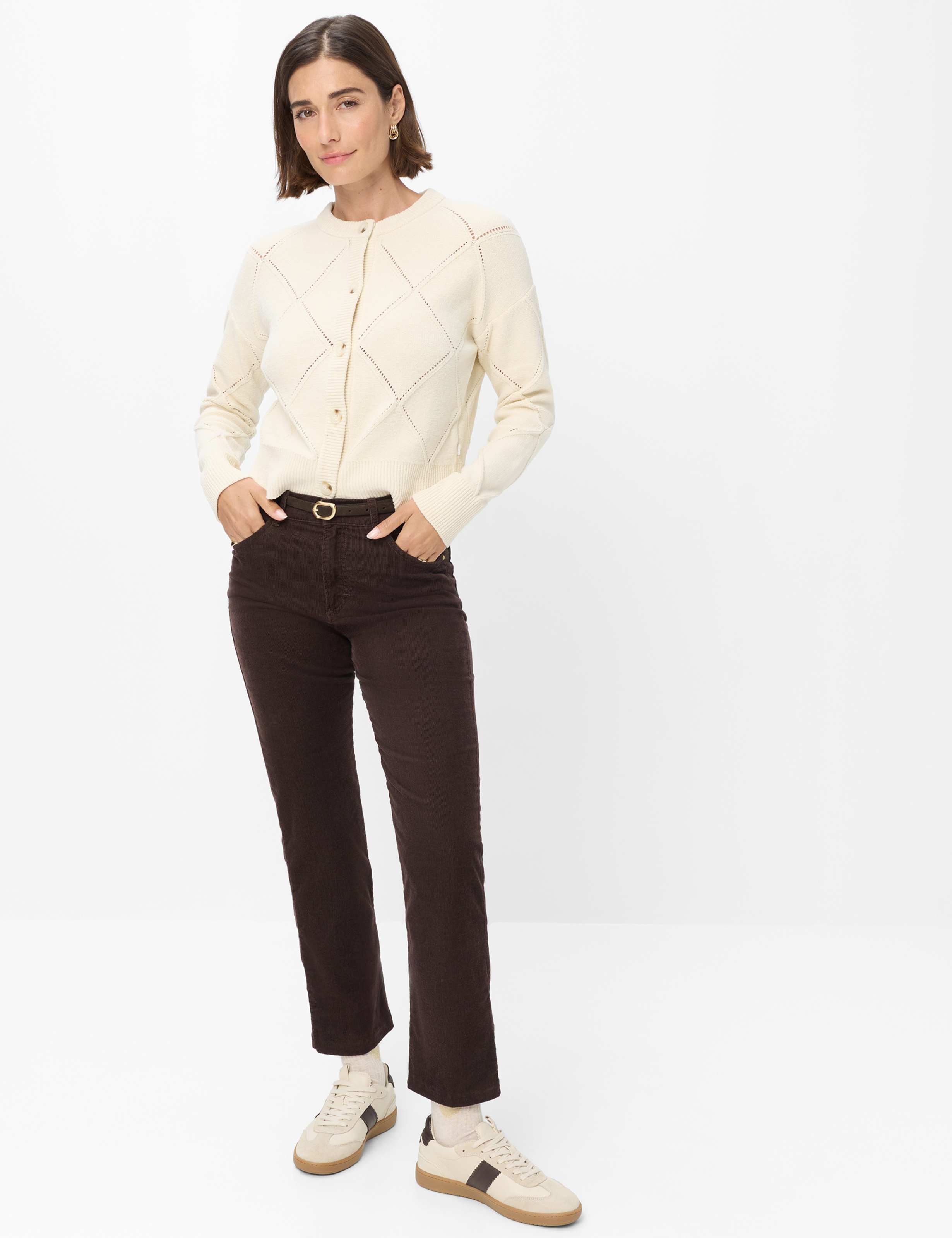 Damen Style ANIQUE Hellbeige  Model Outfit